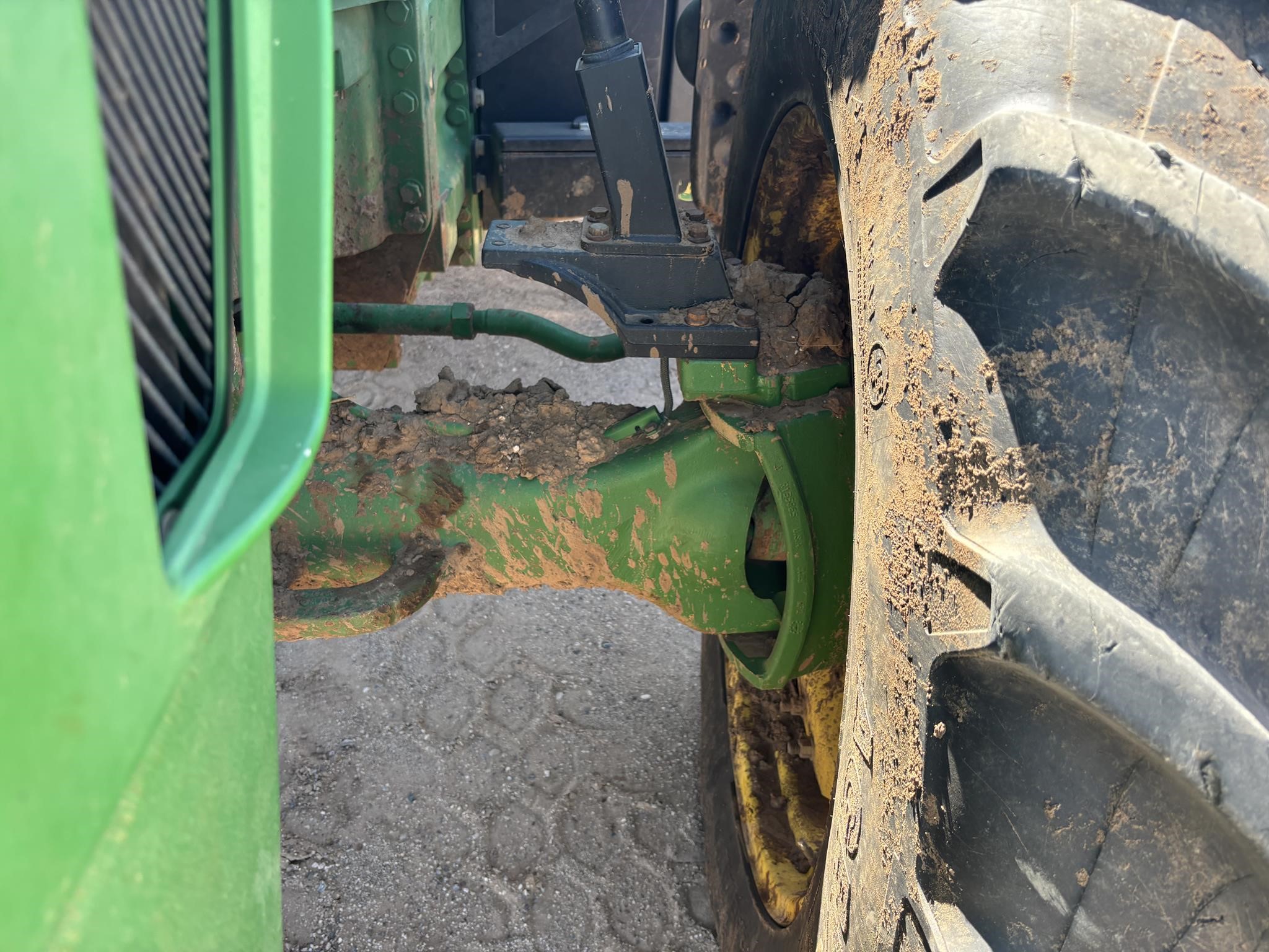2010 John Deere 8295R