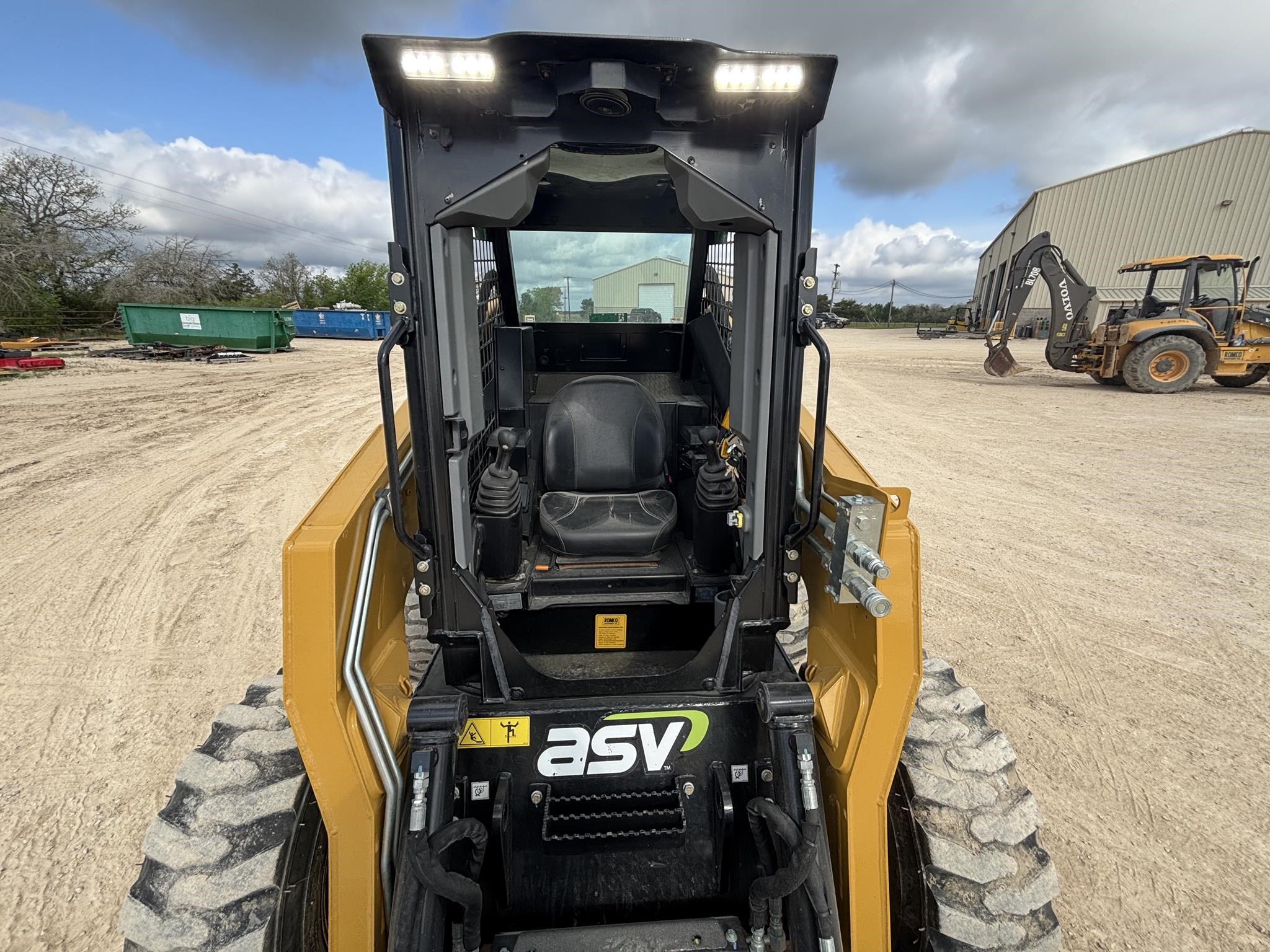 2023 ASV RS-75