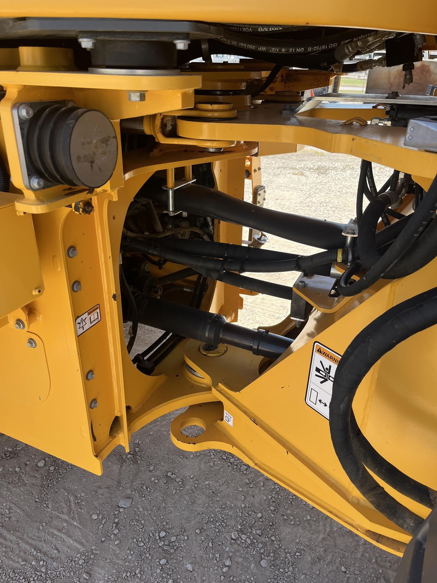 2023 Volvo L70H