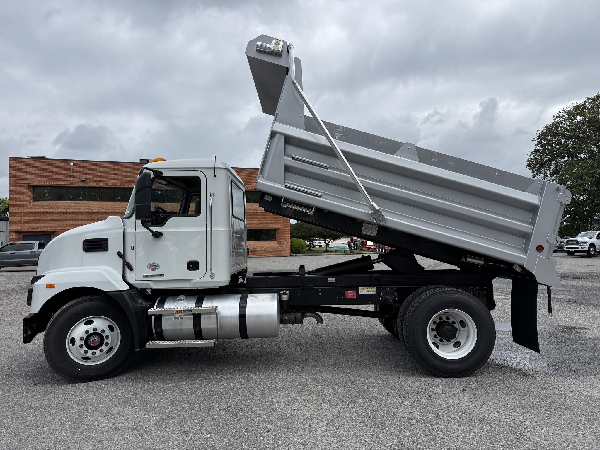 Photo of a 2026 Mack MD6