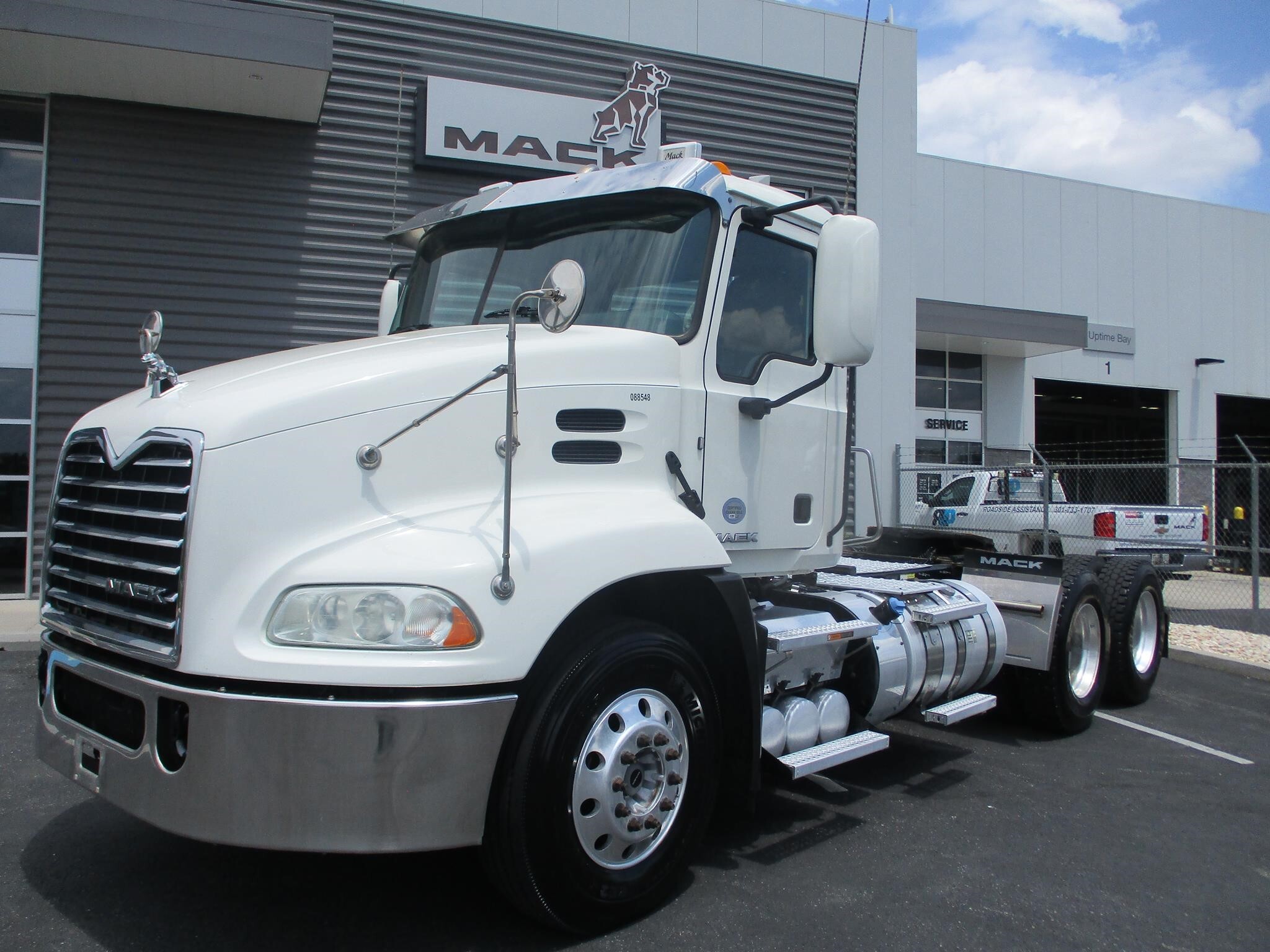 Photo of a 2018 Mack 600