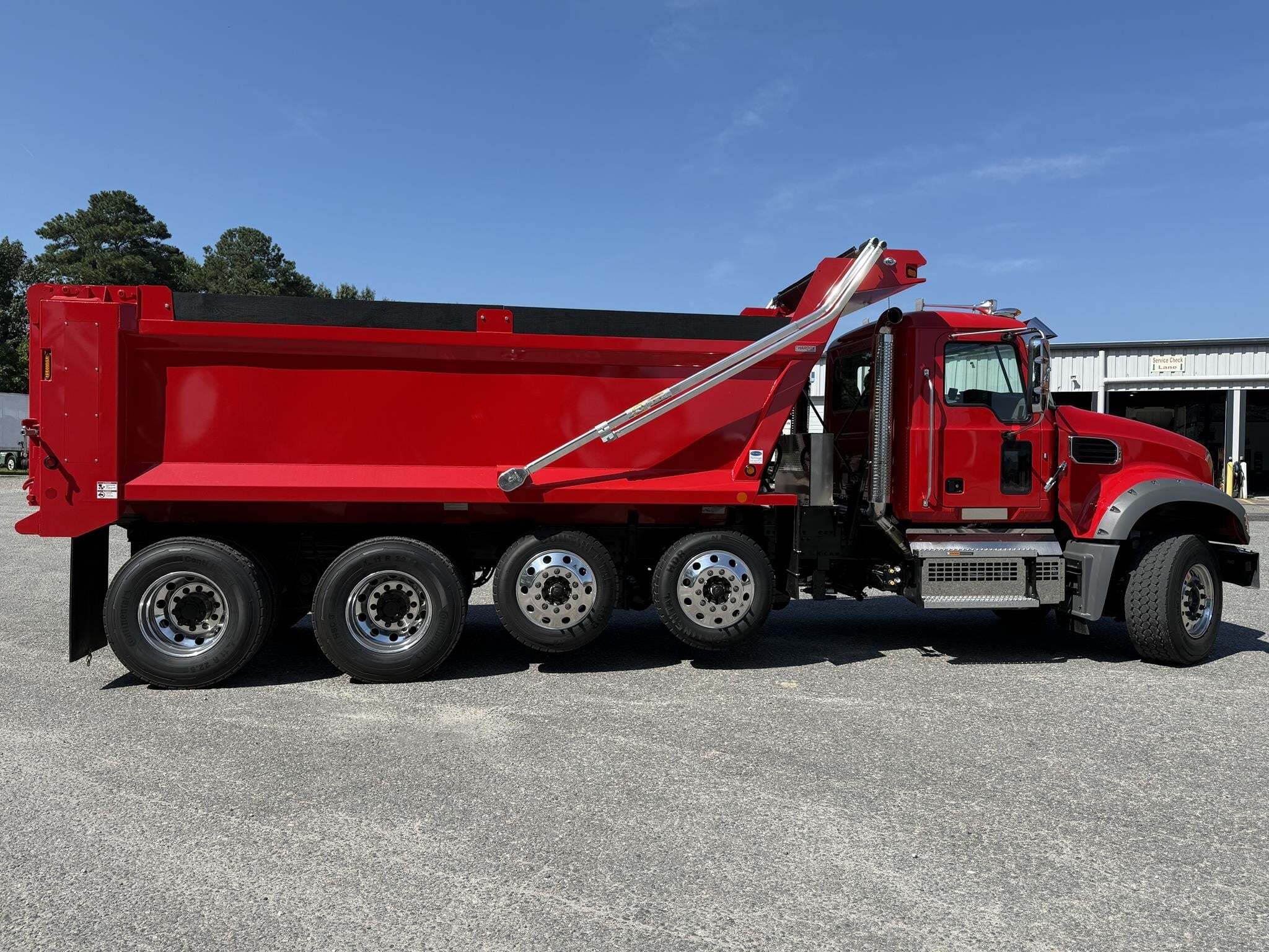 2027 Mack GRANITE