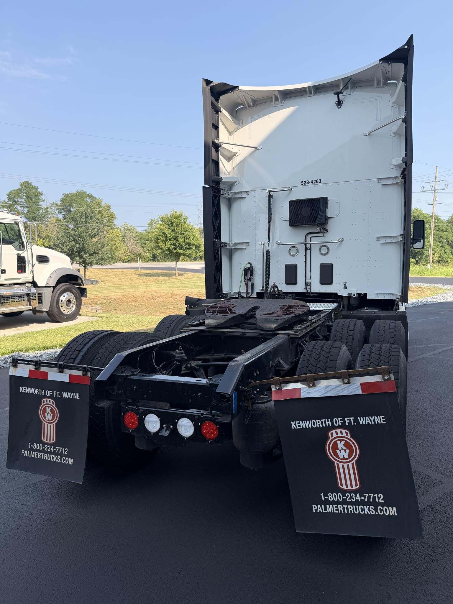 2022 Kenworth T680
