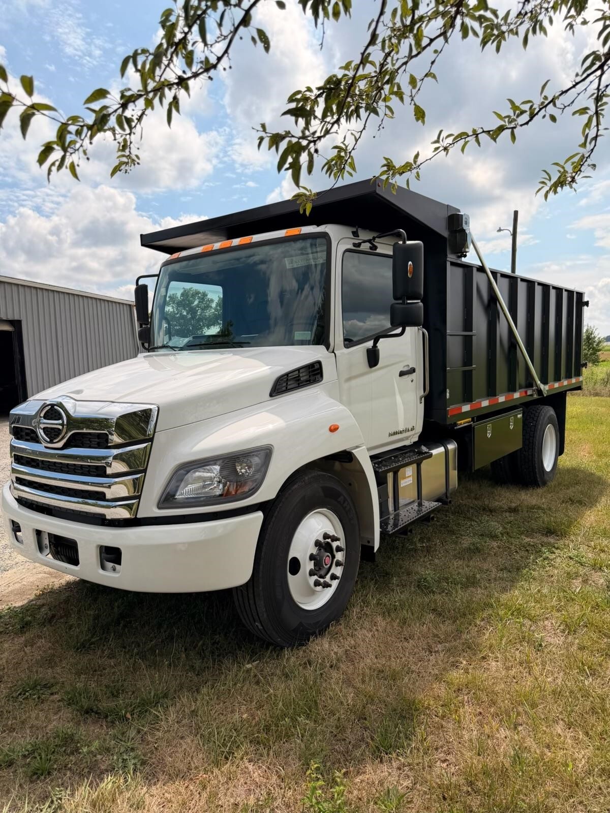 2026 Hino L6