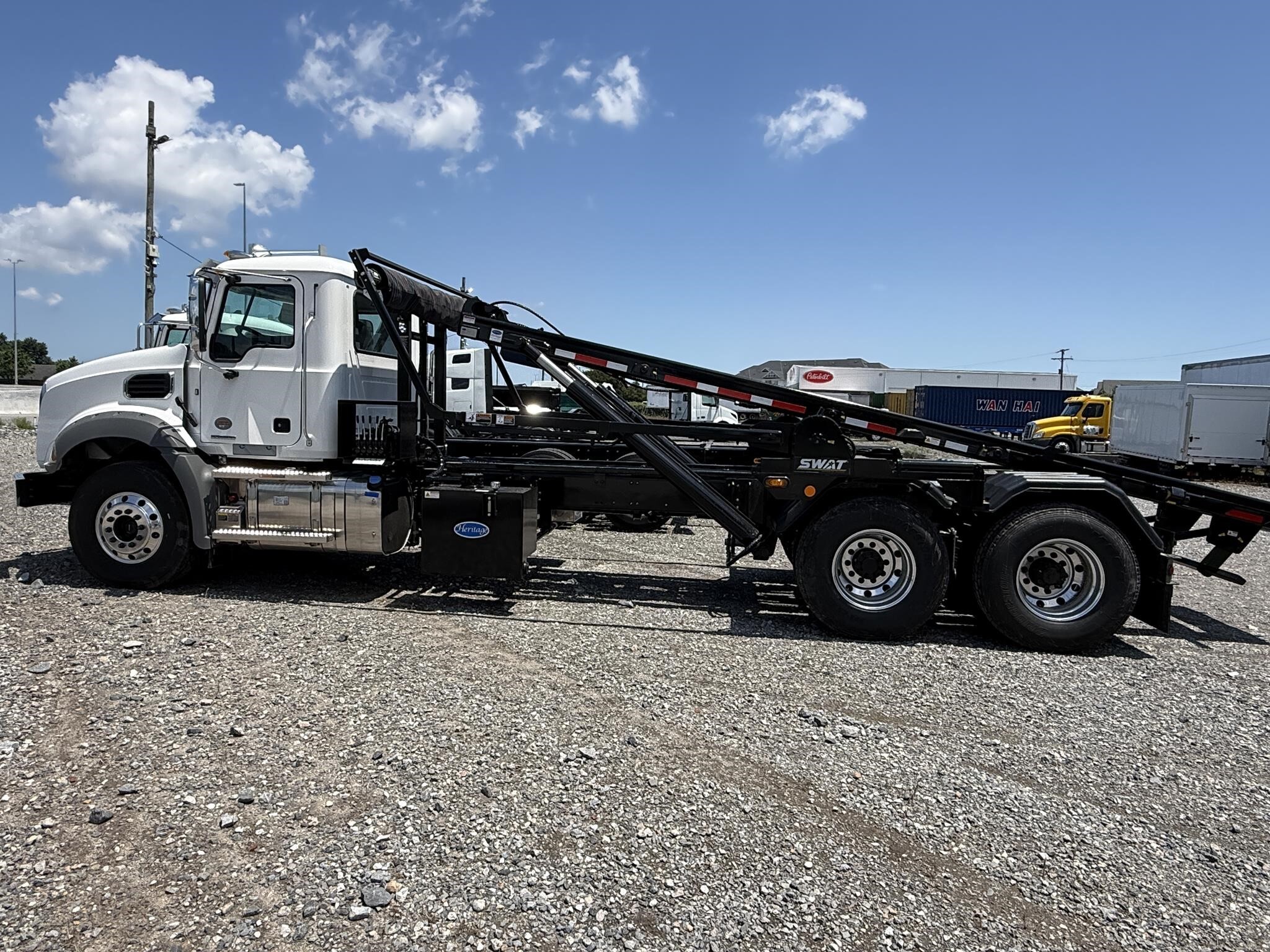 2027 Mack GRANITE 64BR