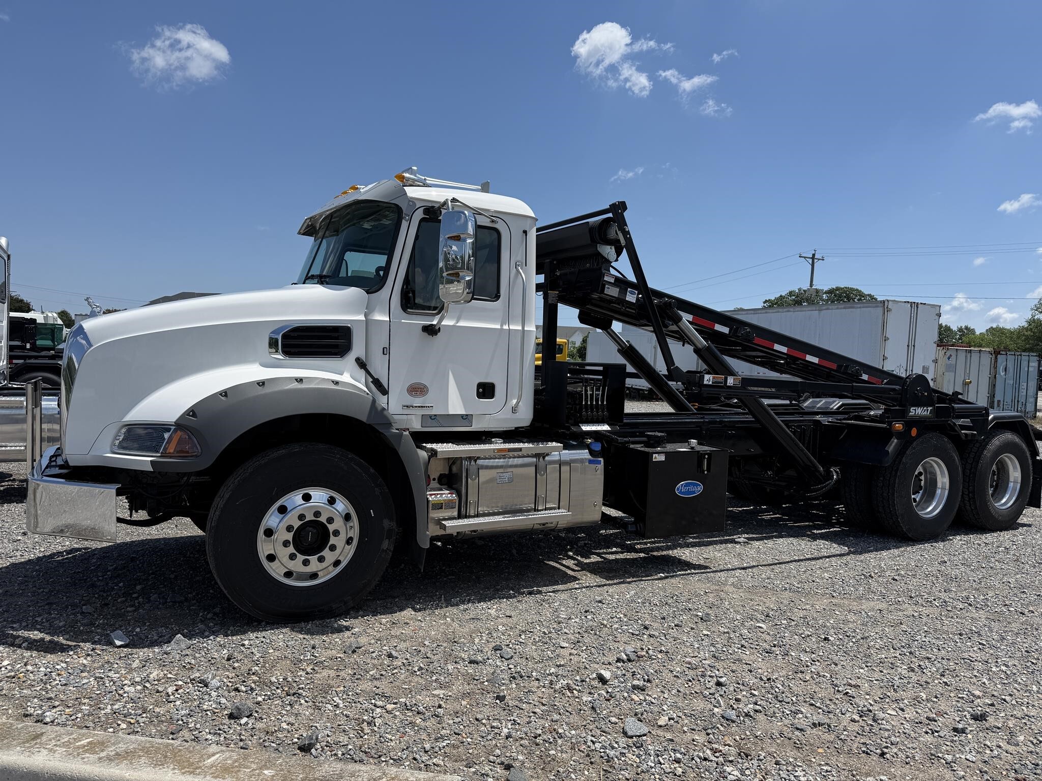 2027 Mack GRANITE 64BR