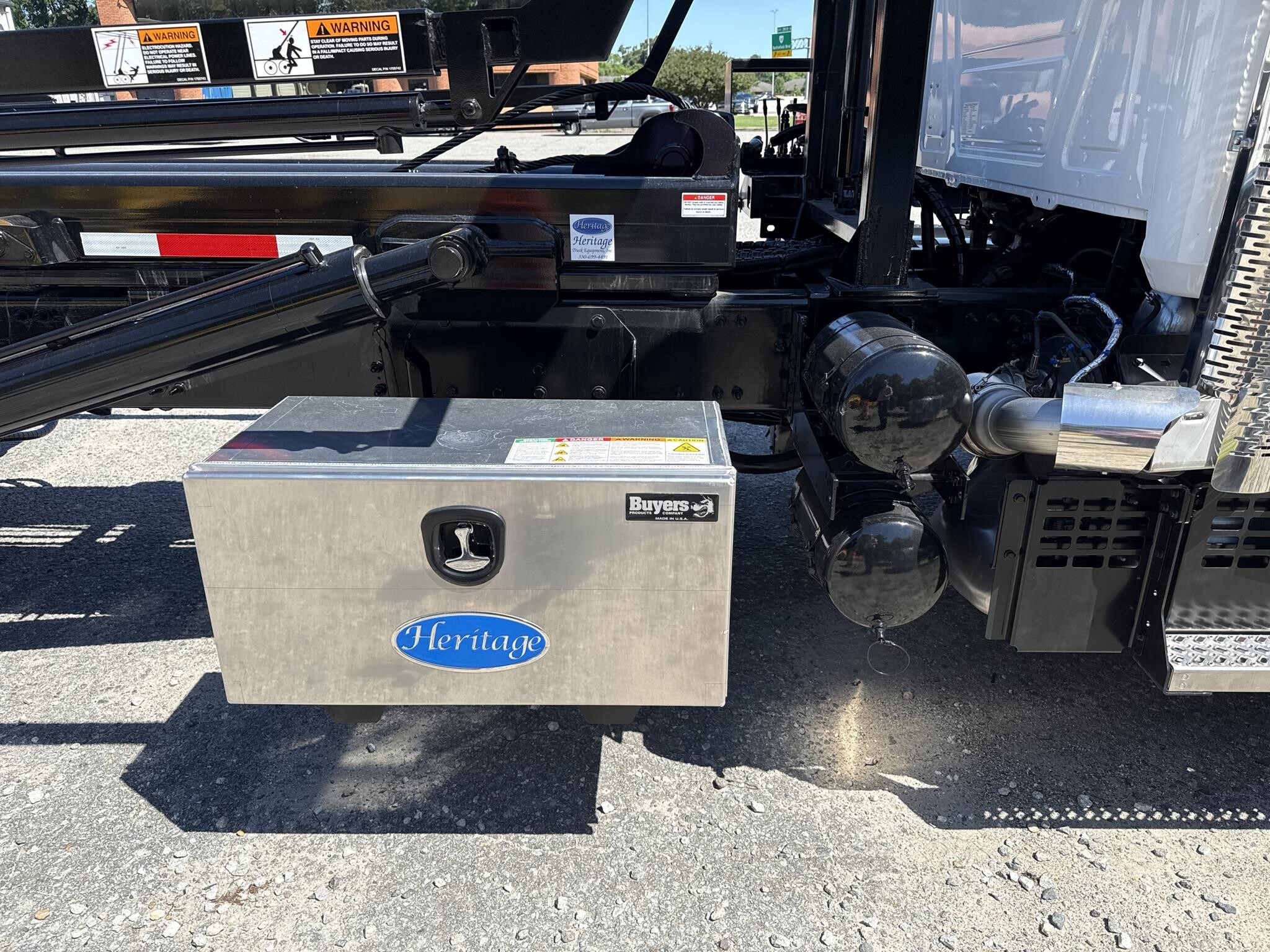 2027 Mack GRANITE 64BR