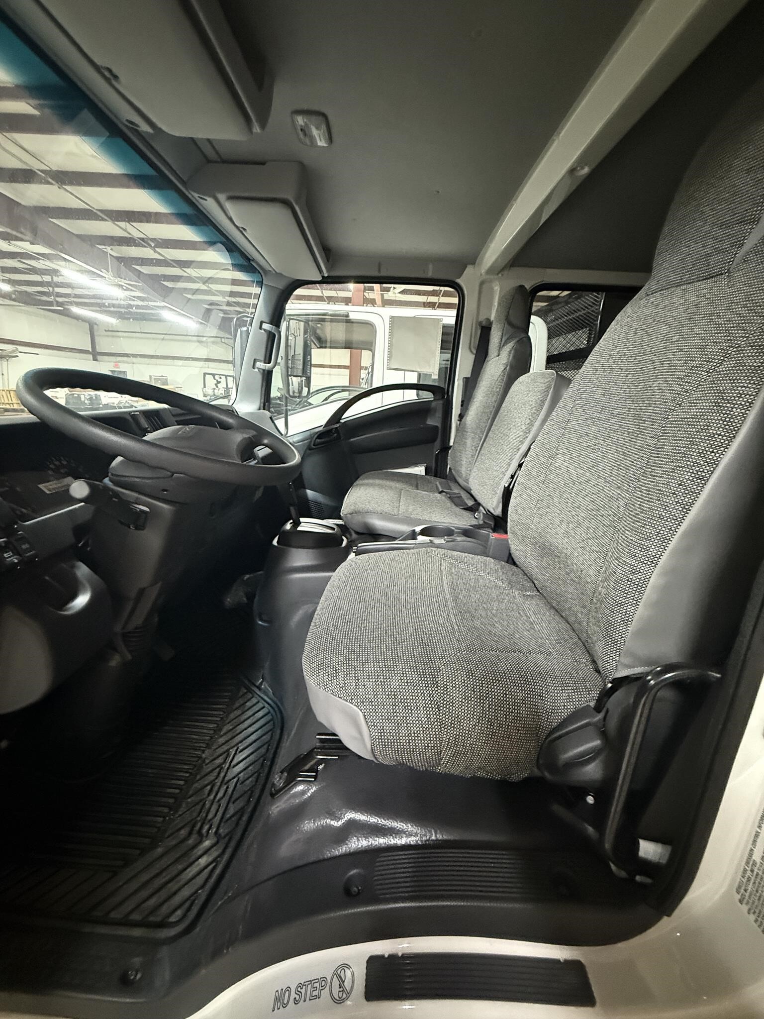 2026 Isuzu NRR