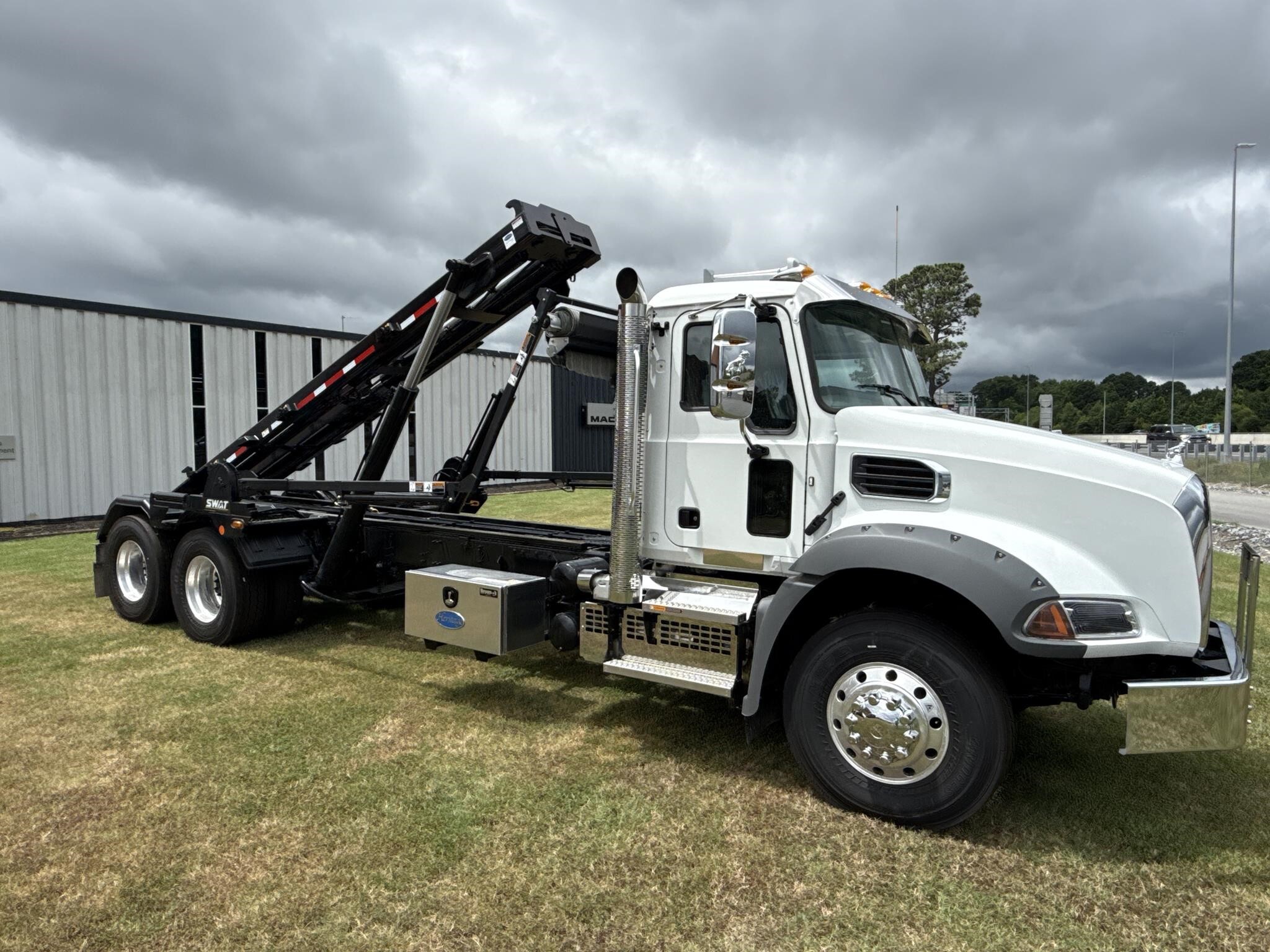 2026 Mack GRANITE 64BR