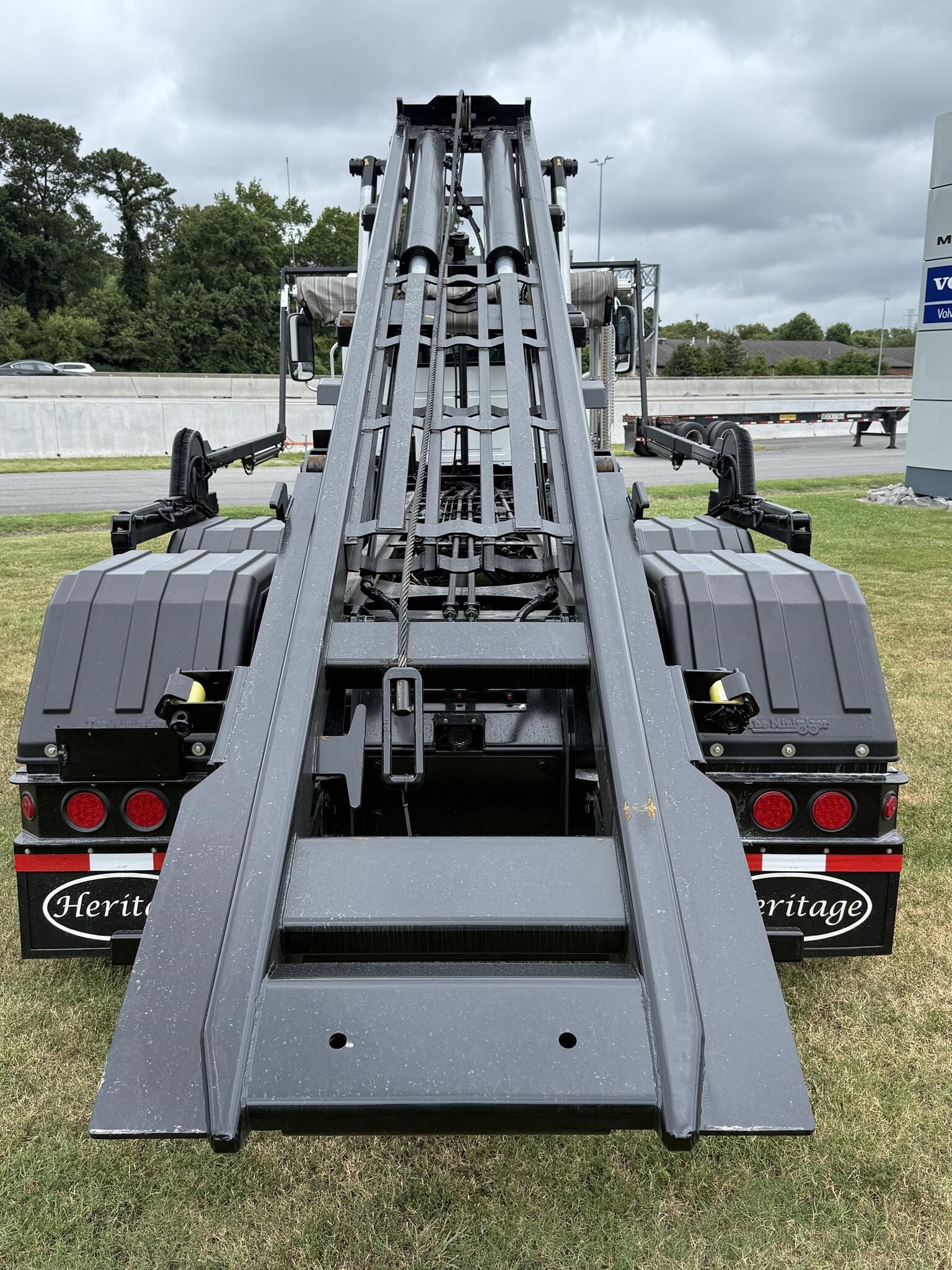 2026 Mack GRANITE 64BR