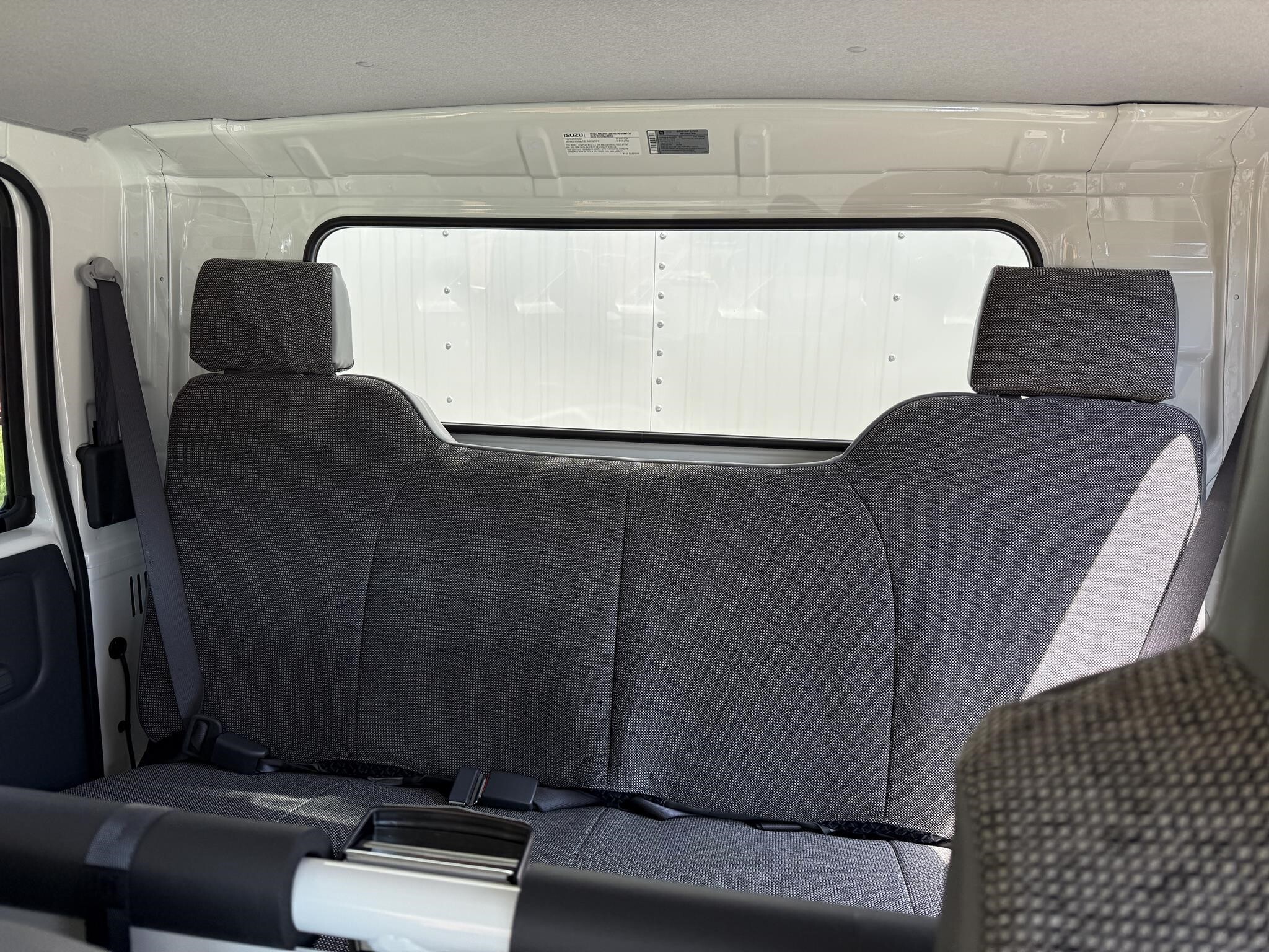 2027 Isuzu NPR HD