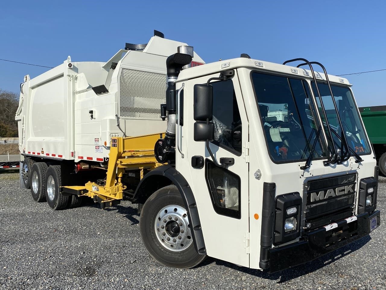 2026 Mack LR613