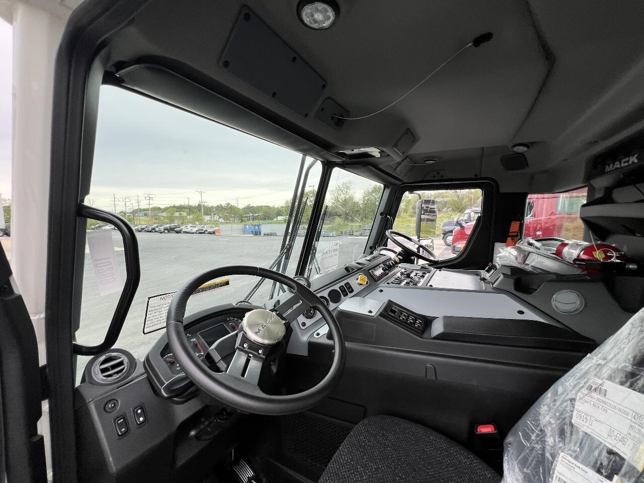 2026 Mack LR613