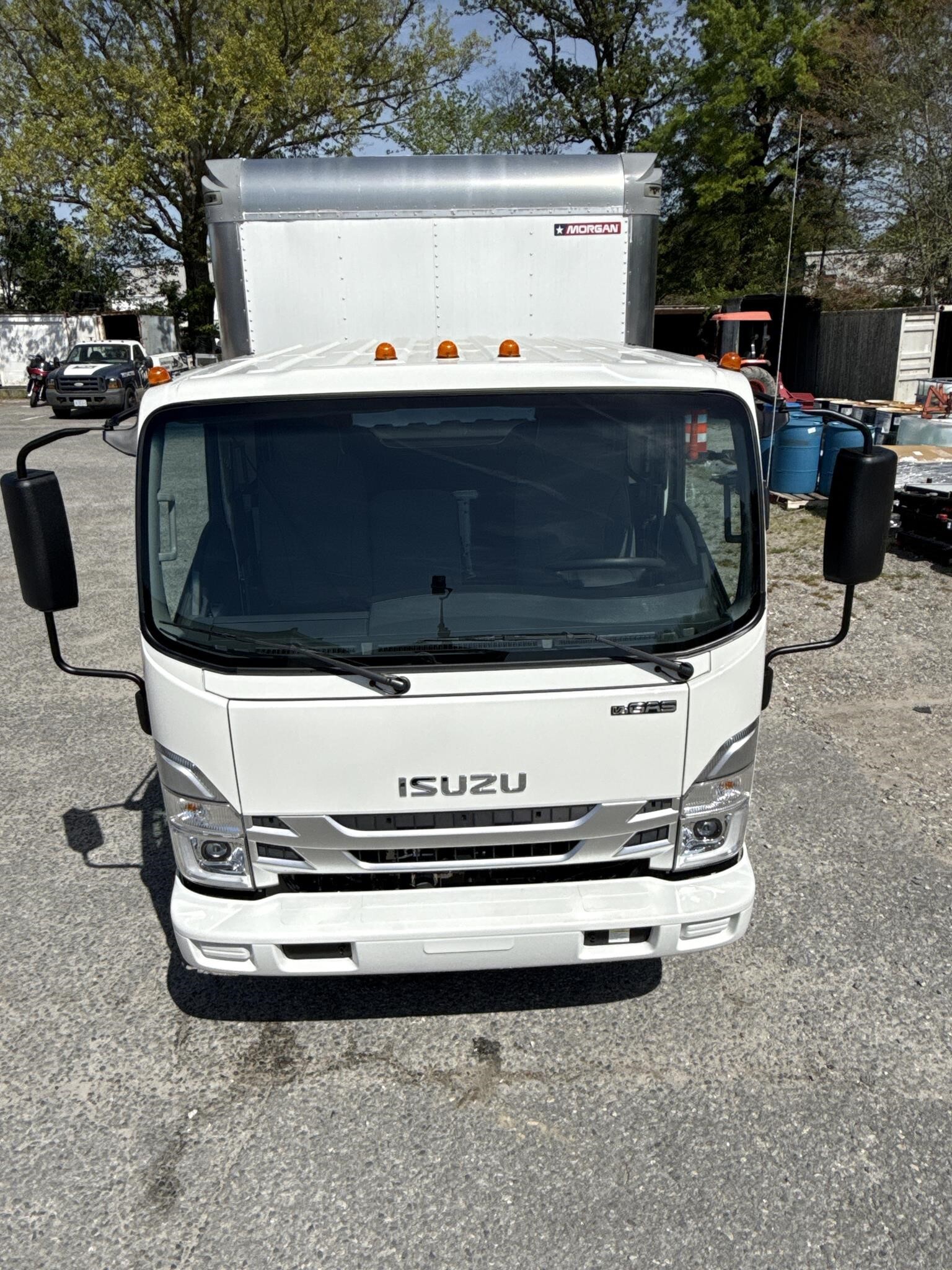 2027 Isuzu NRR