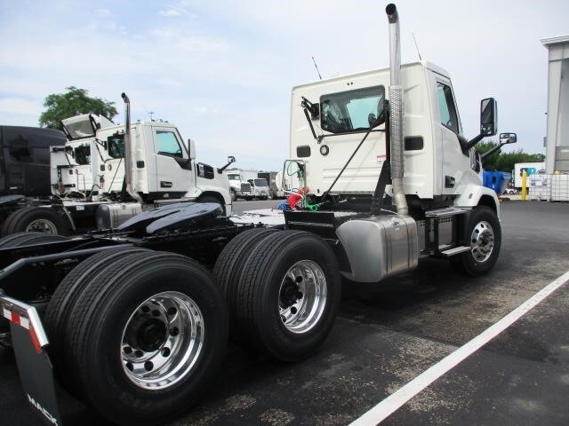2027 Mack ANTHEM 64T
