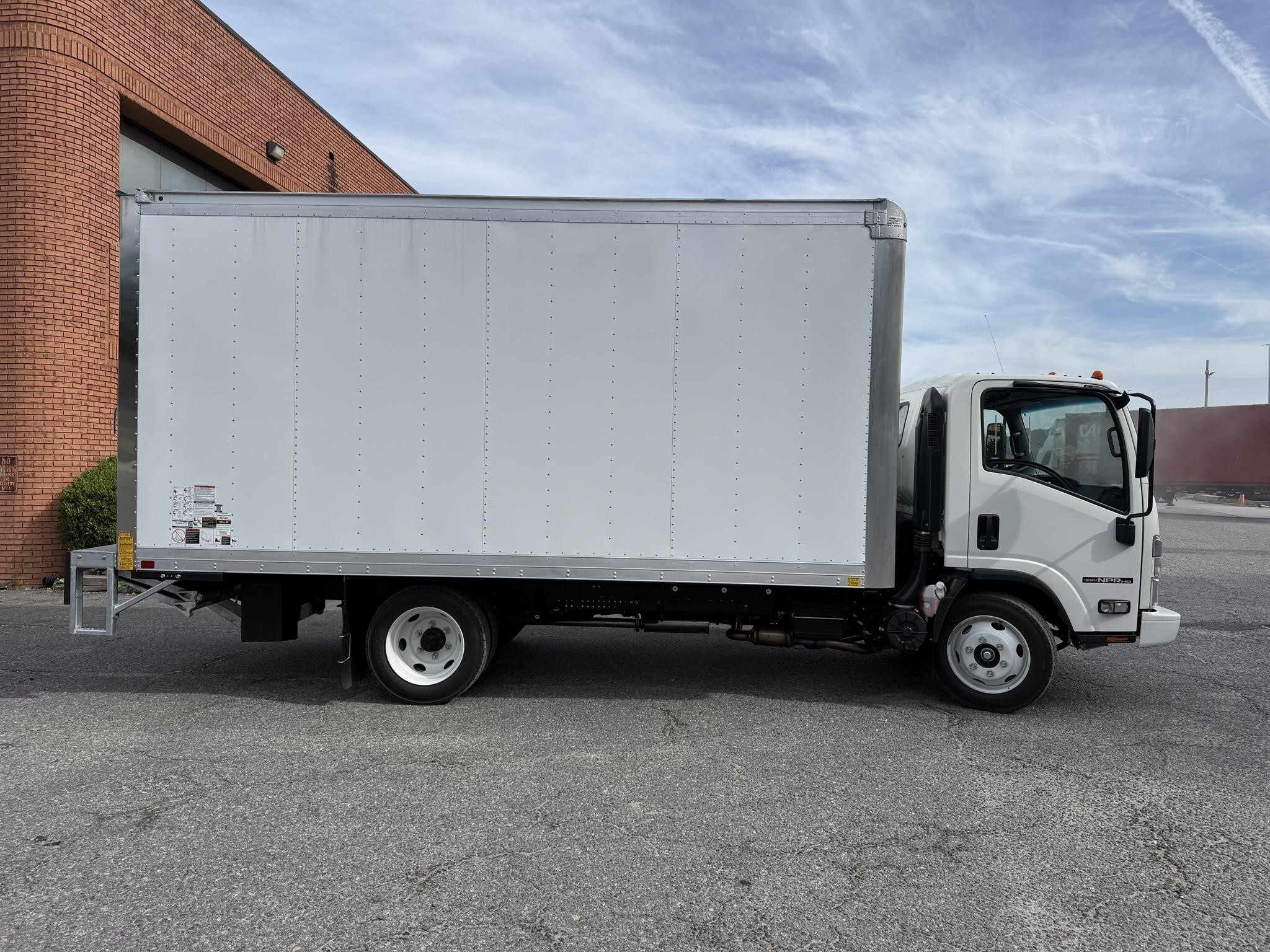 2026 Isuzu NPR HD