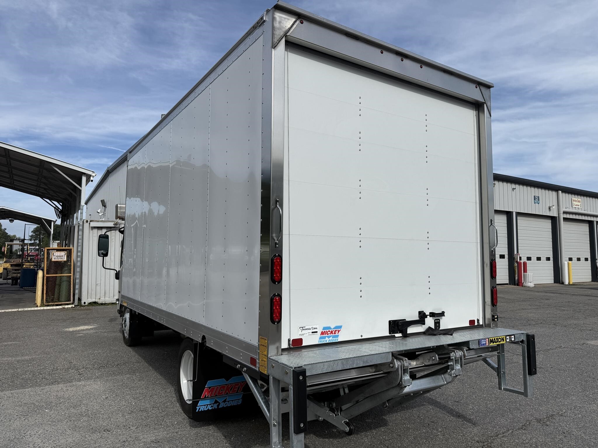 2026 Isuzu NPR HD