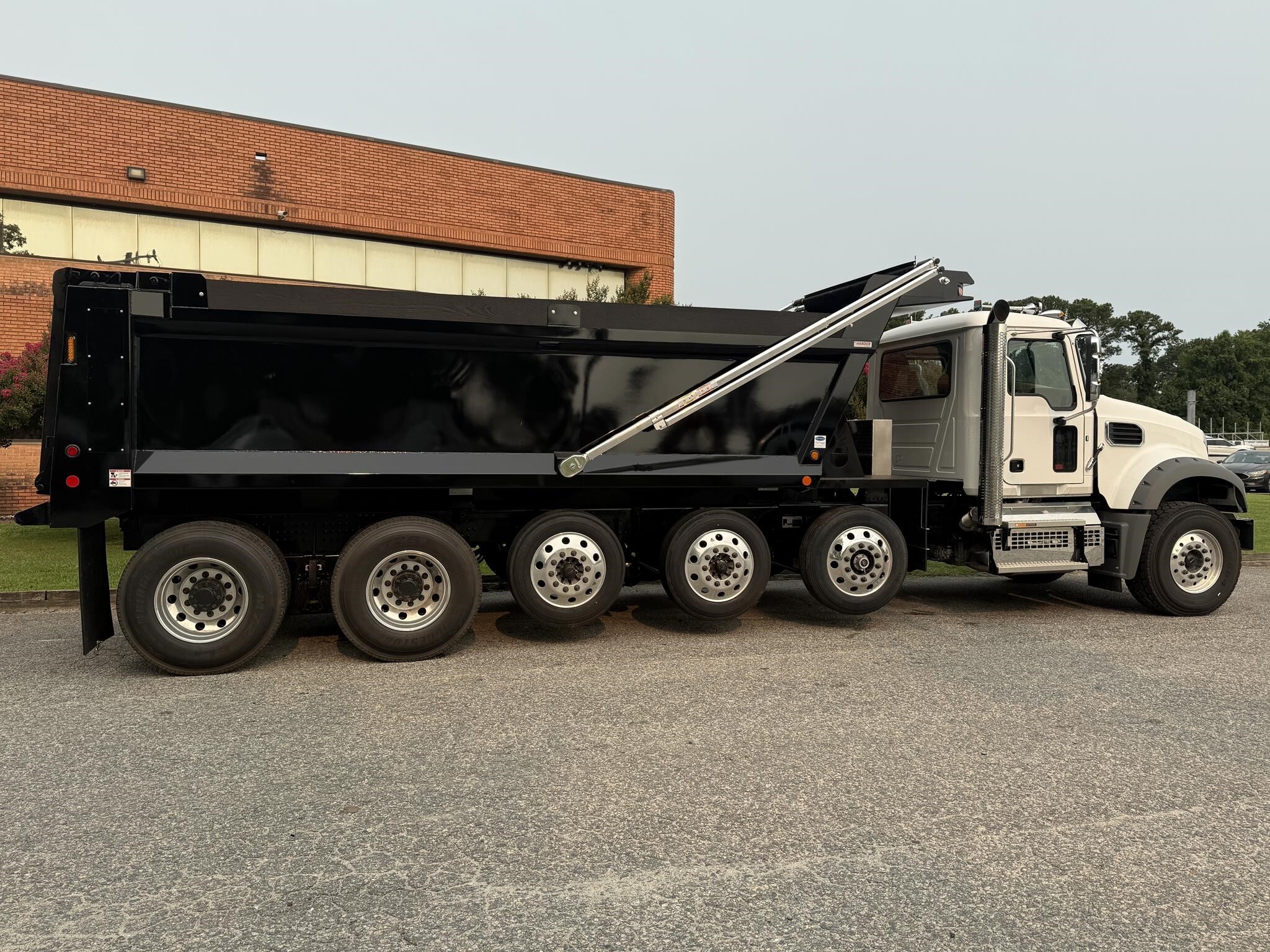 2027 Mack GRANITE