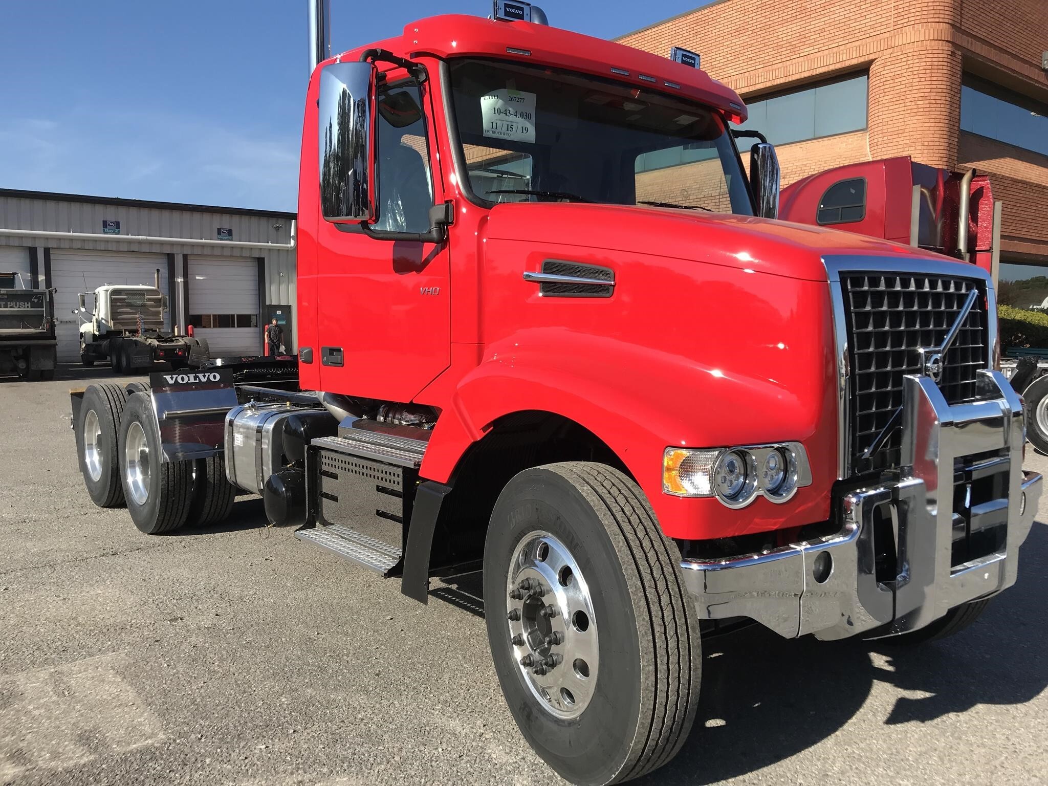 2027 Volvo VHD64FT300