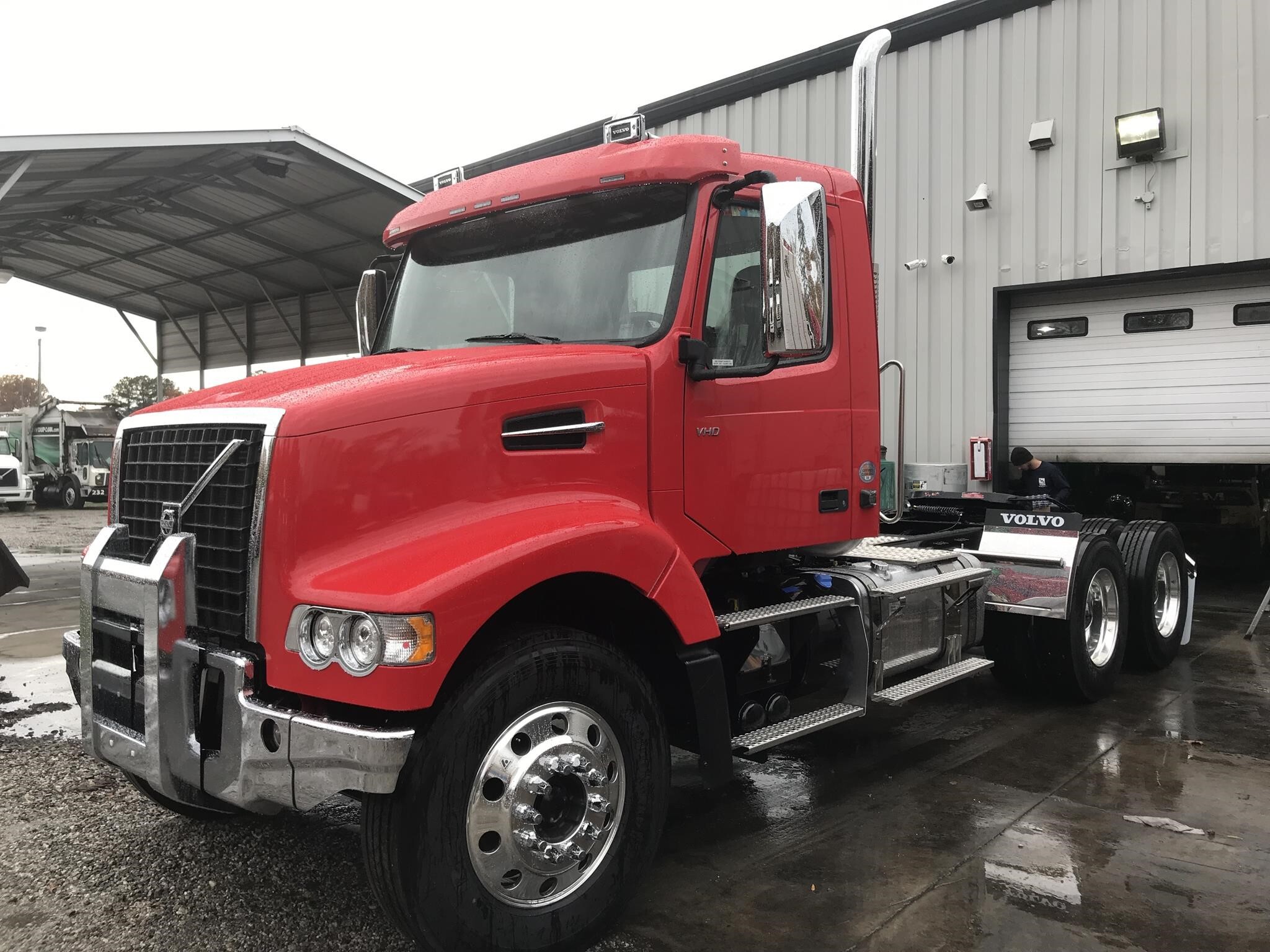 2027 Volvo VHD64FT300