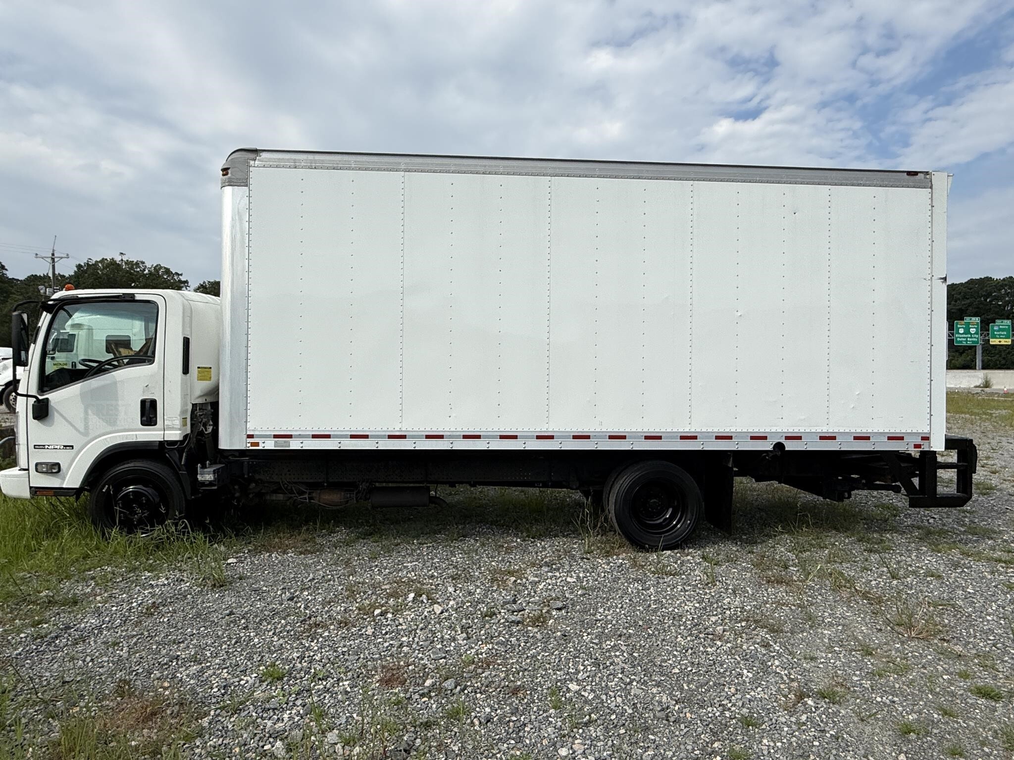 2016 Isuzu NPR HD
