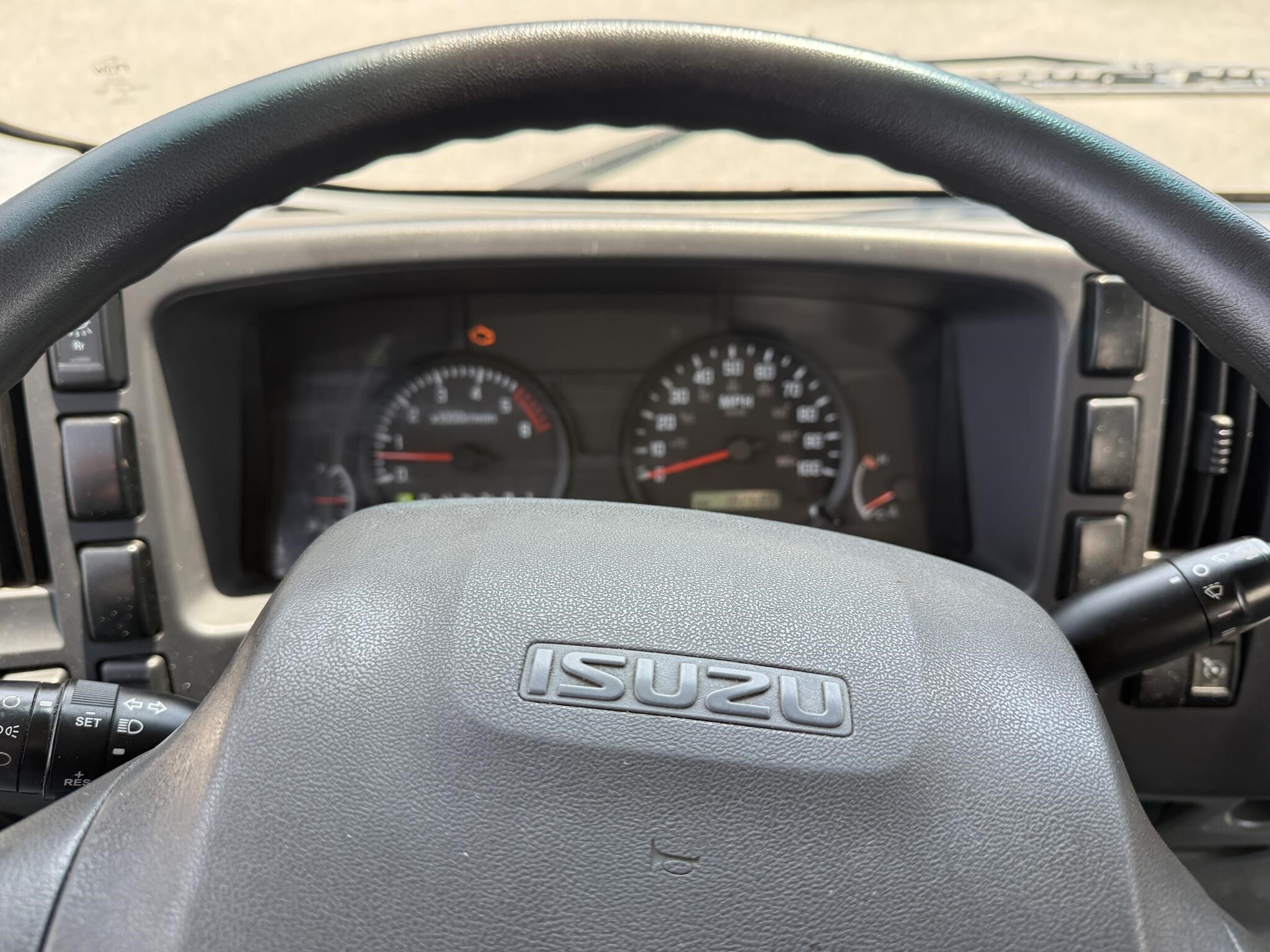 2016 Isuzu NPR HD