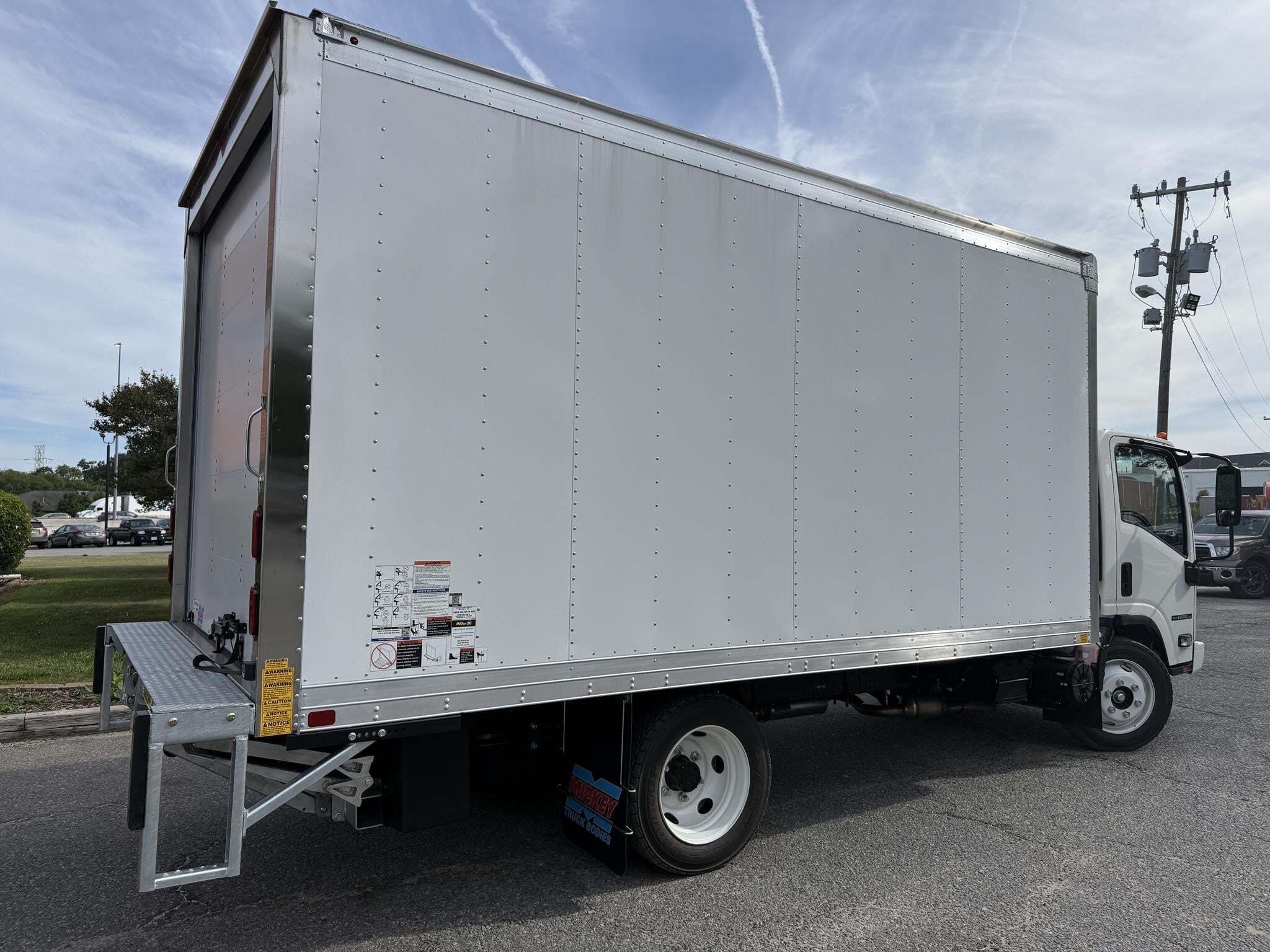 2026 Isuzu NPR HD