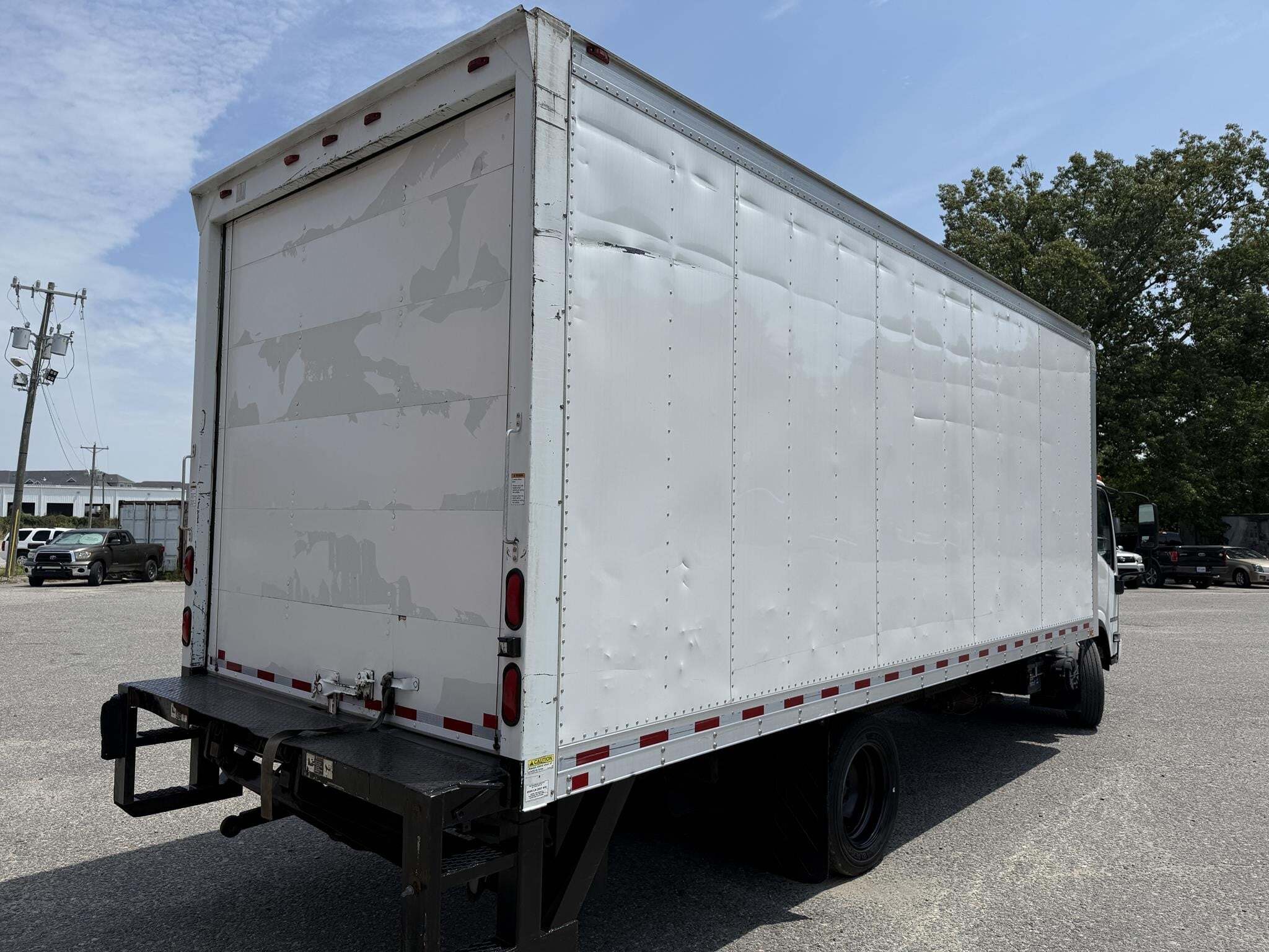 2016 Isuzu NPR HD
