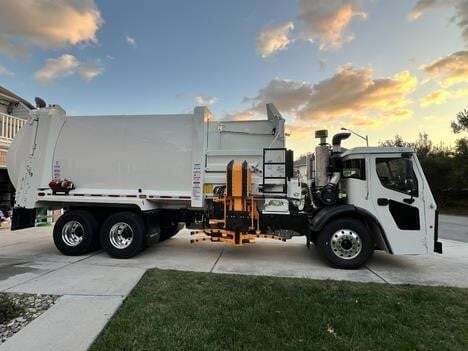 2026 Mack LR613