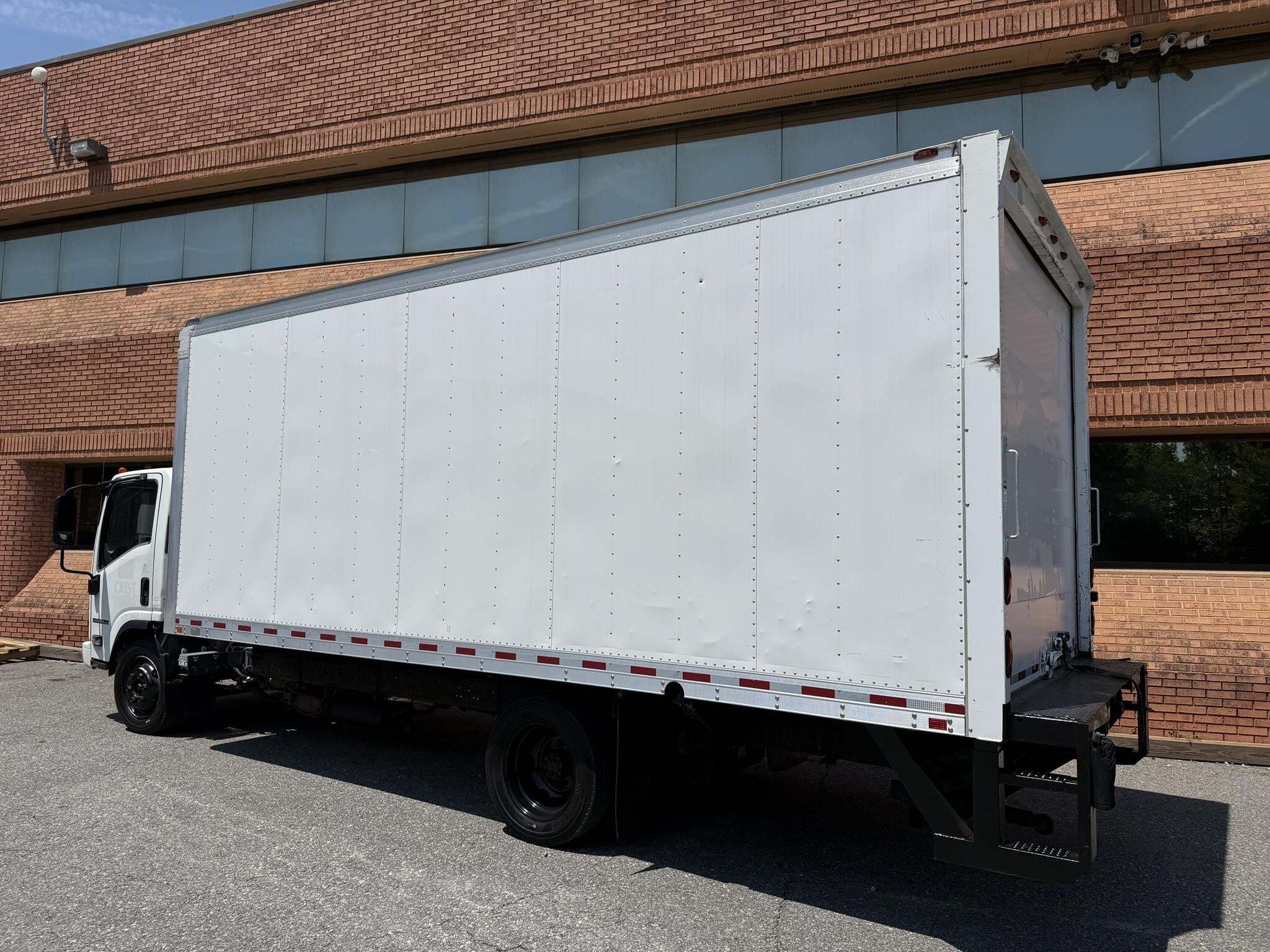 2016 Isuzu NPR HD
