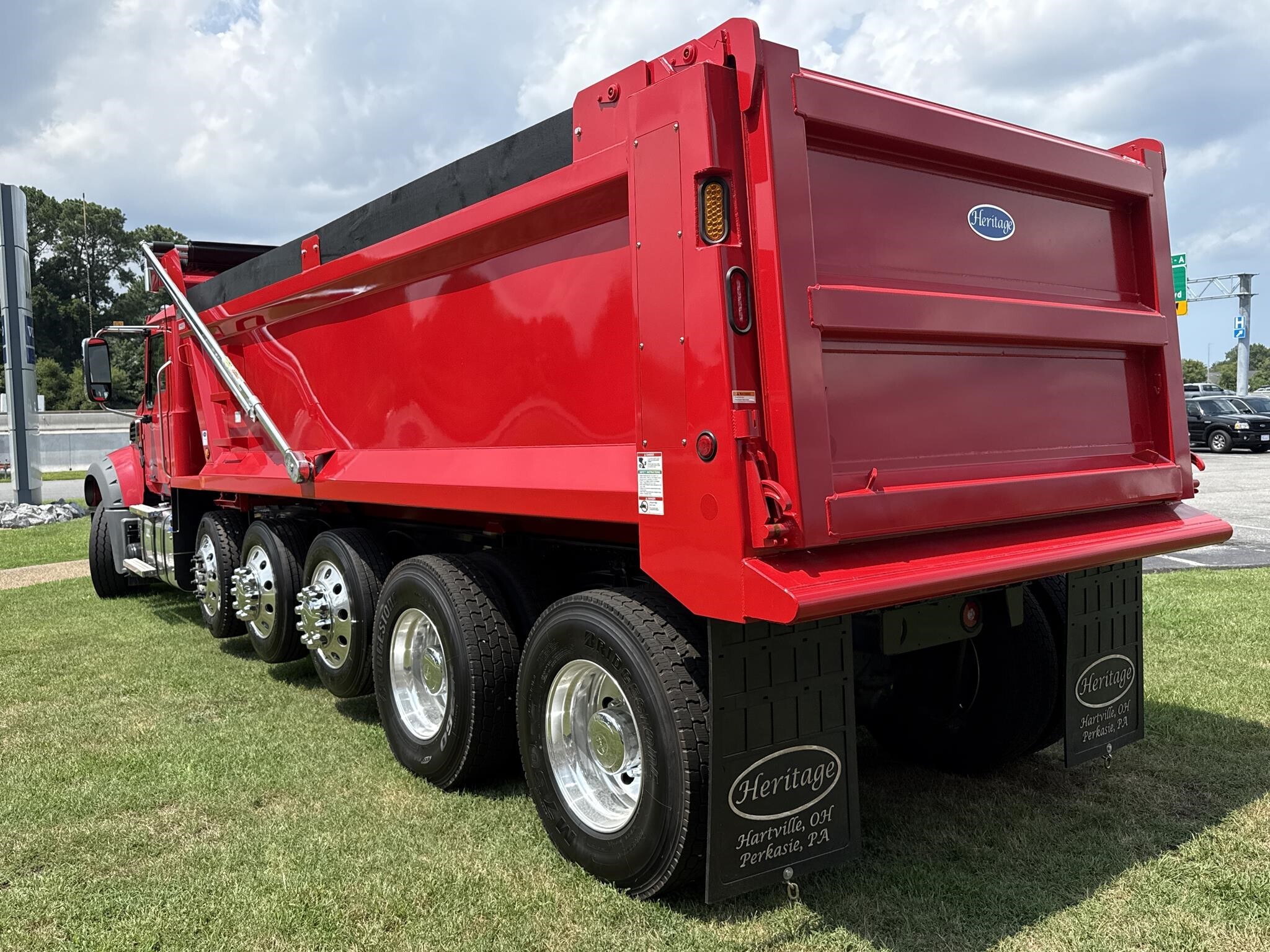 2027 Mack GRANITE