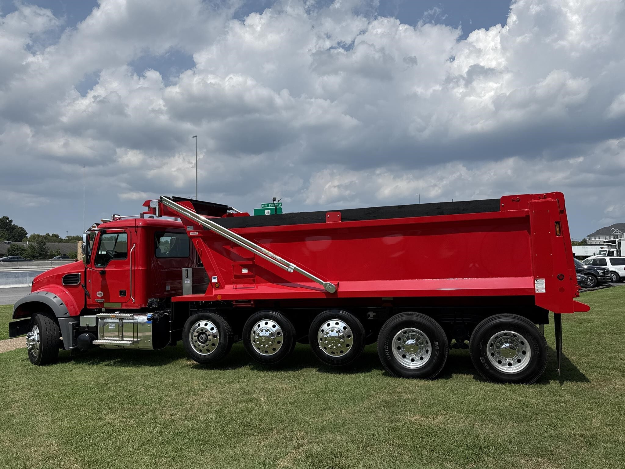 2027 Mack GRANITE