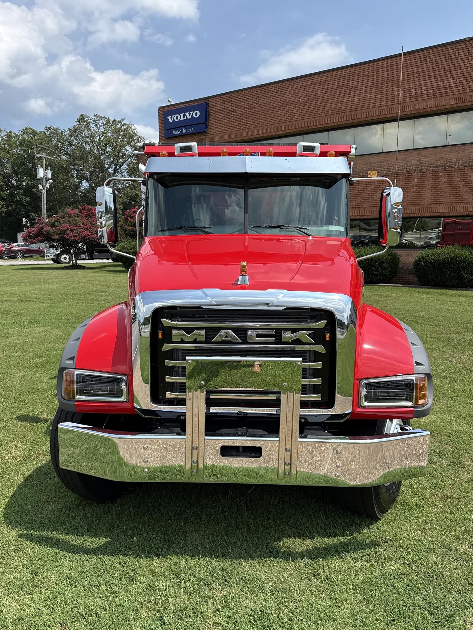 2027 Mack GRANITE
