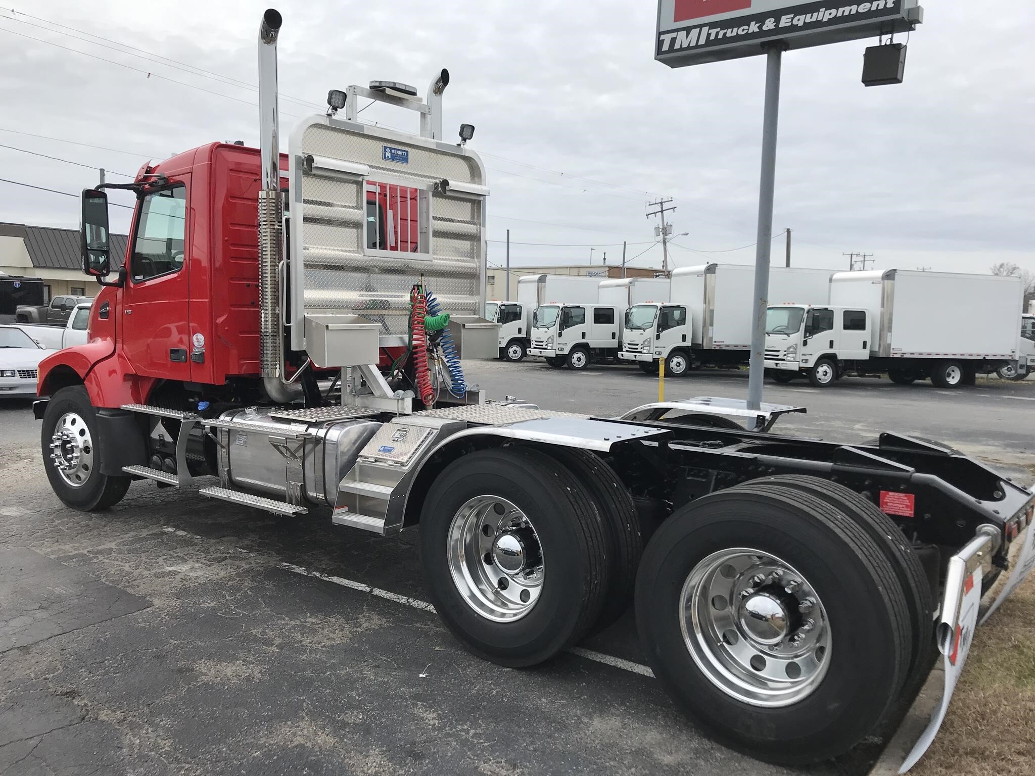 2027 Volvo VHD64FT300