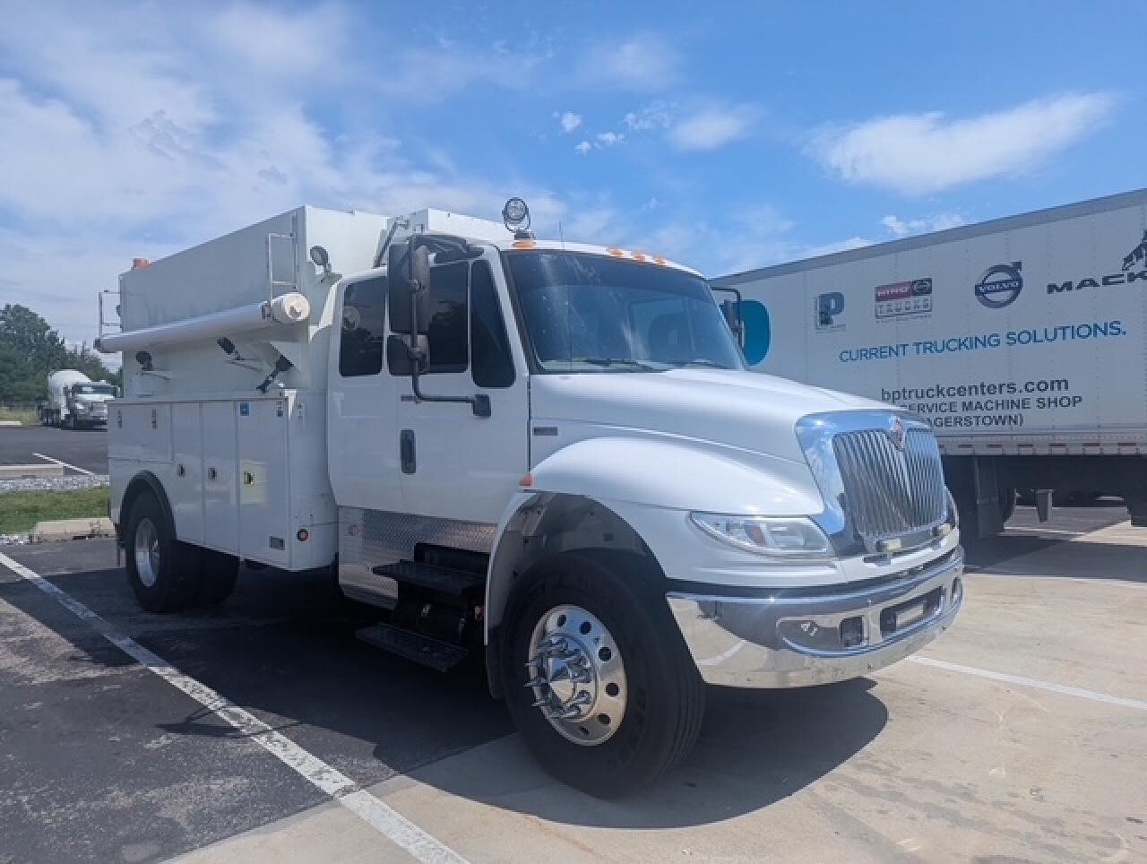 2013 International DuraStar 4400