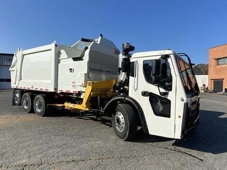 2026 Mack LR613