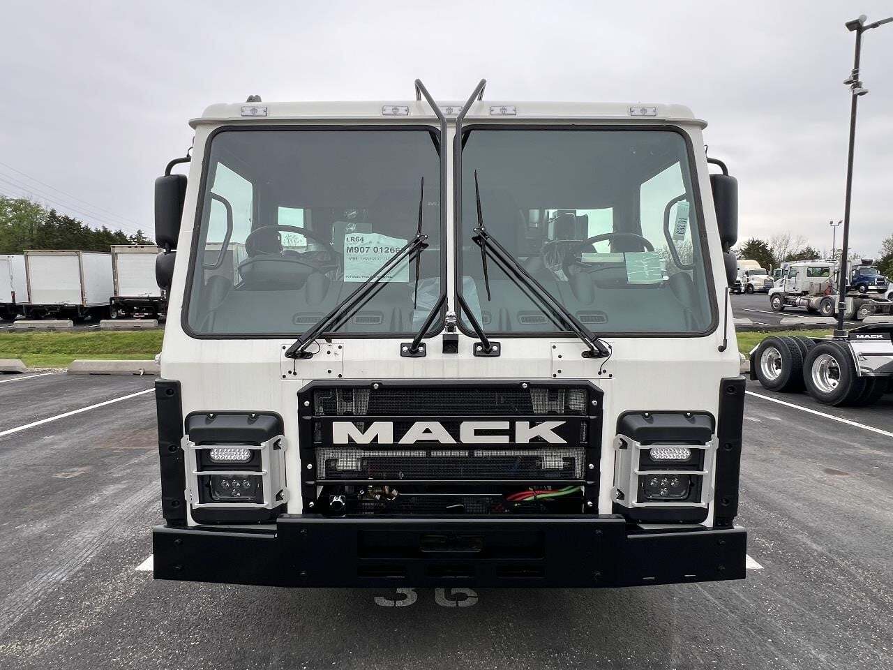2026 Mack LR613