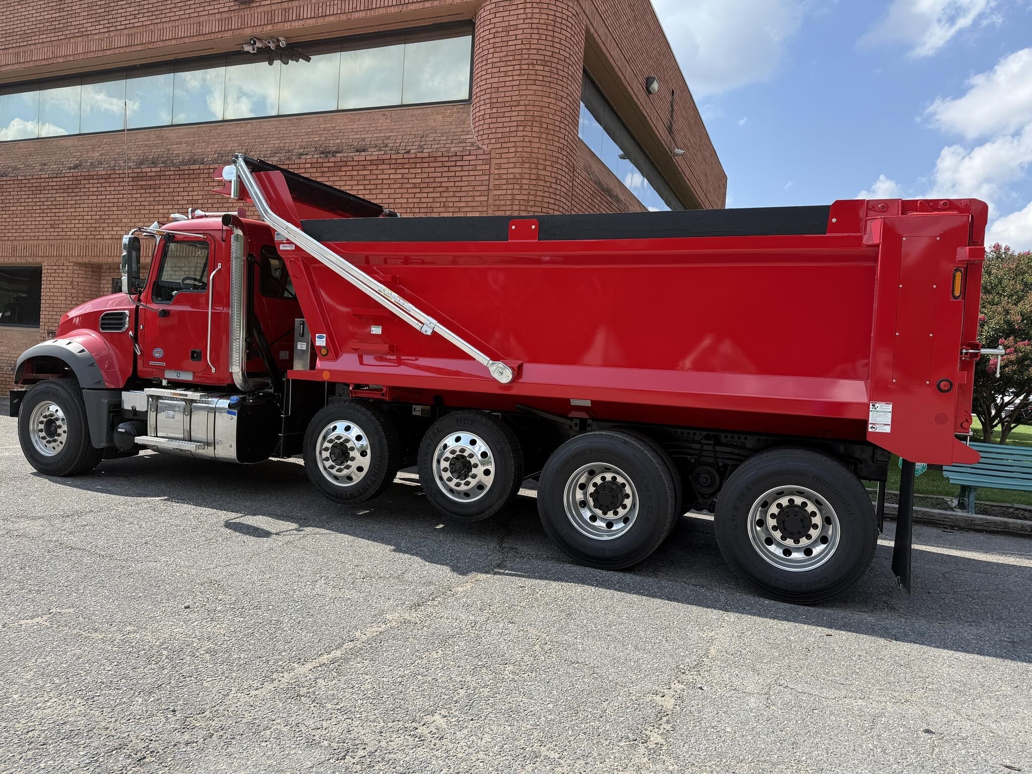 2027 Mack GRANITE