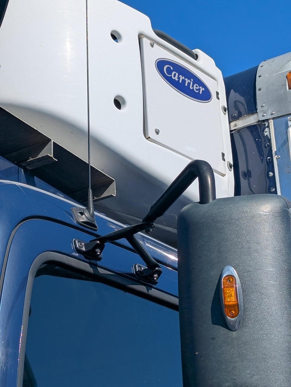 2021 Hino L6