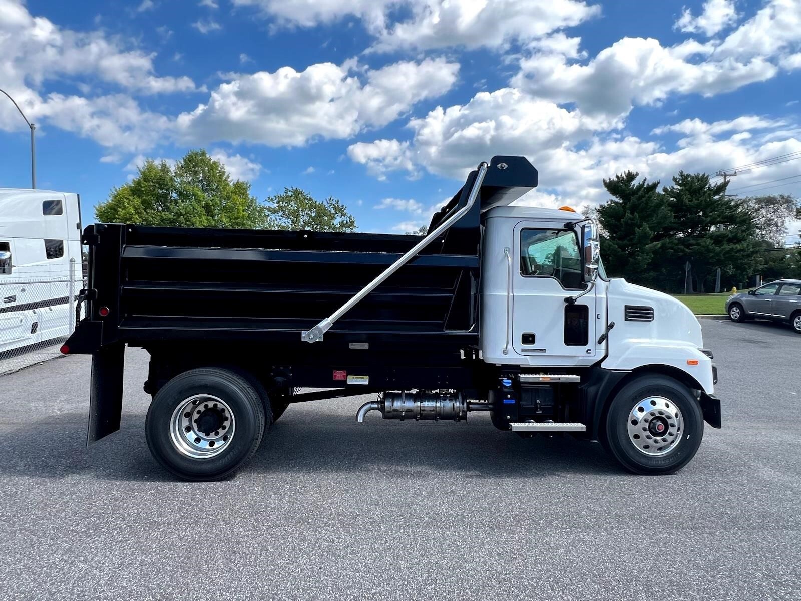 2026 Mack MD6