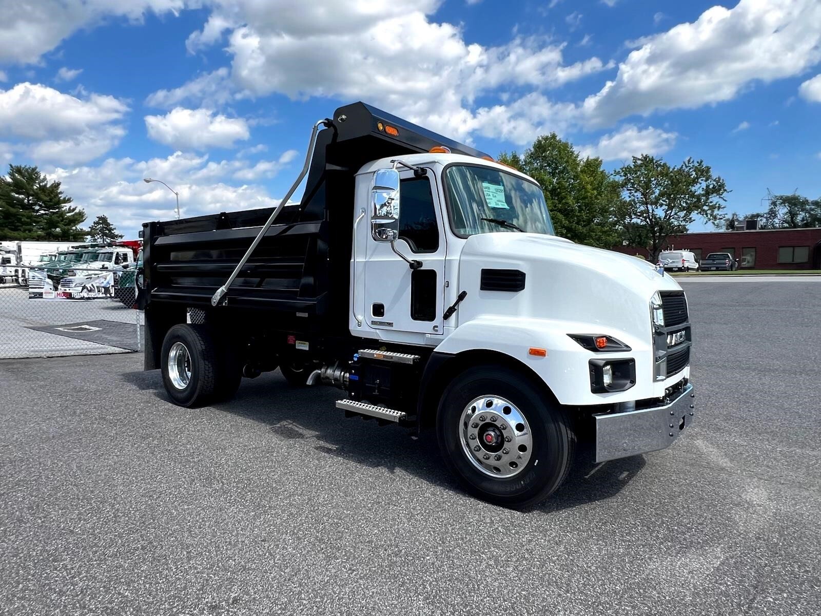 2026 Mack MD6