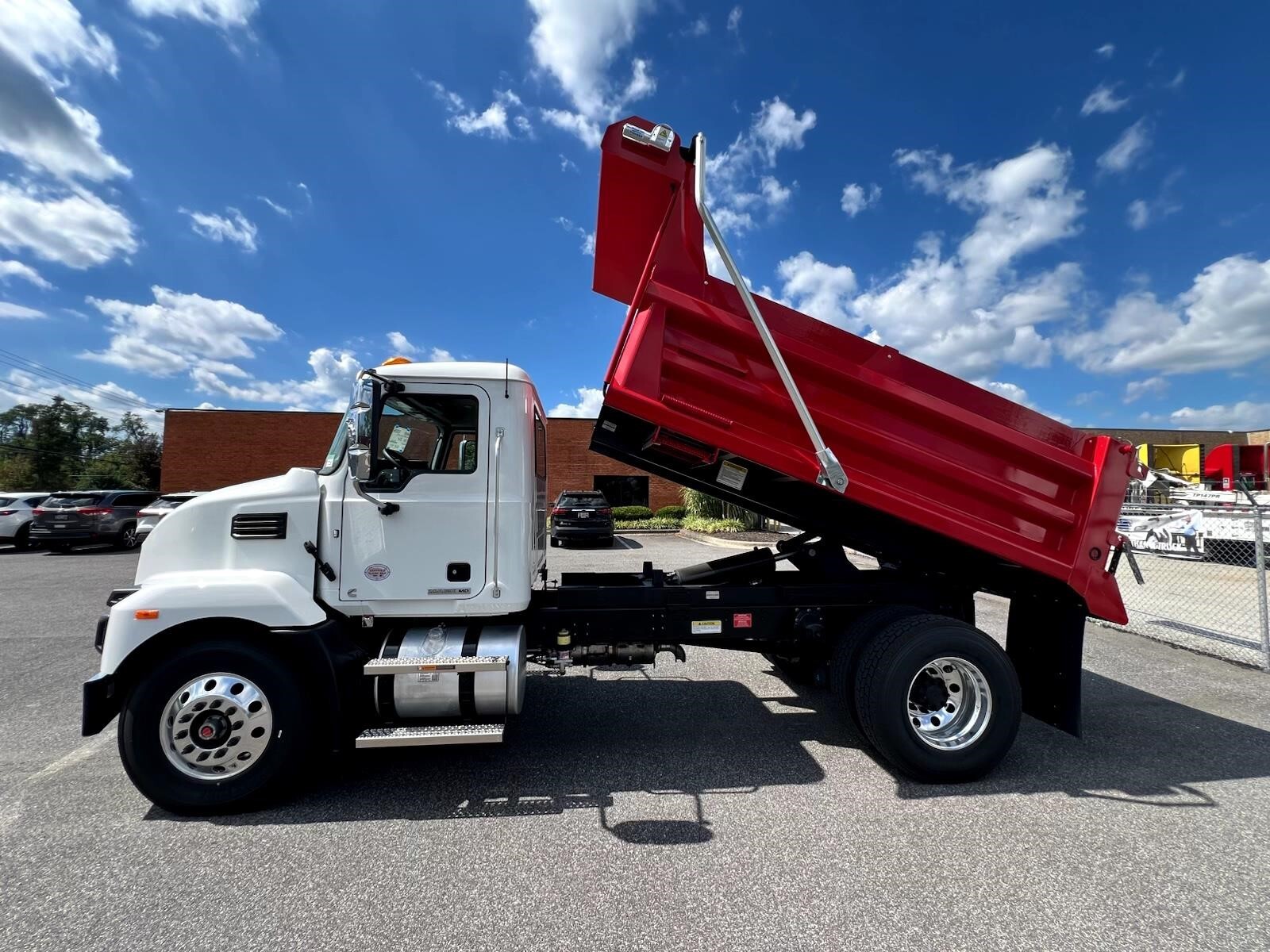 2026 Mack MD6