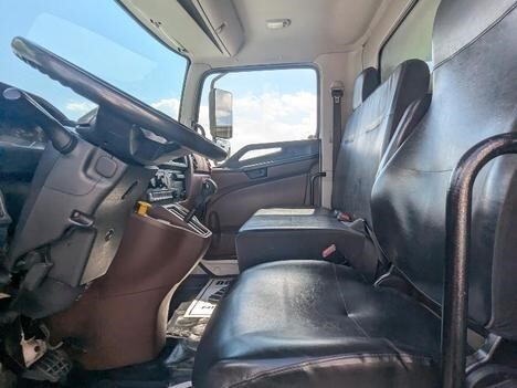 2021 Hino L7