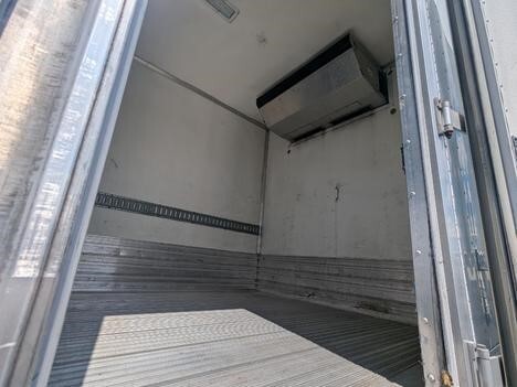 2021 Hino L7