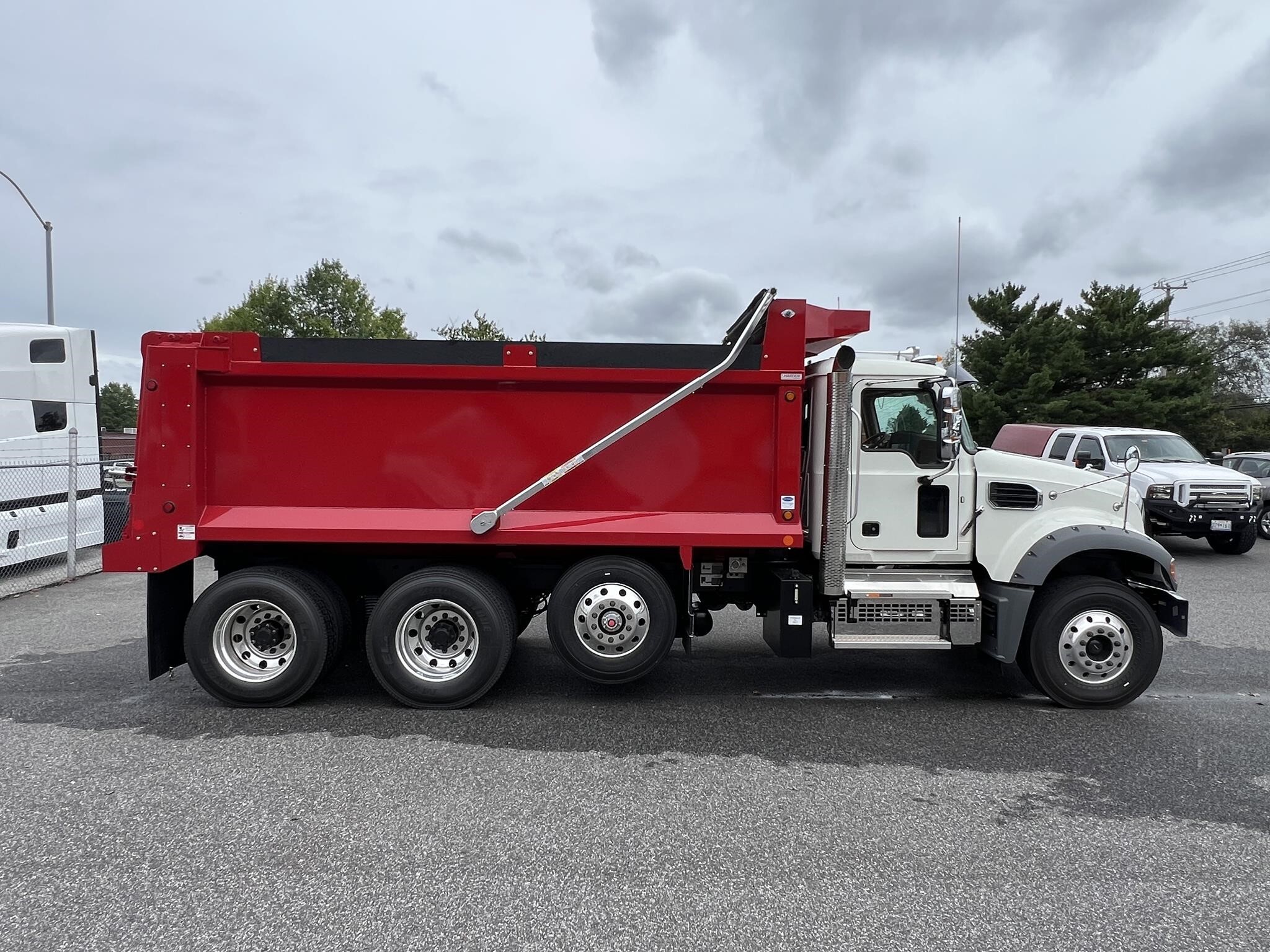 2027 Mack GRANITE