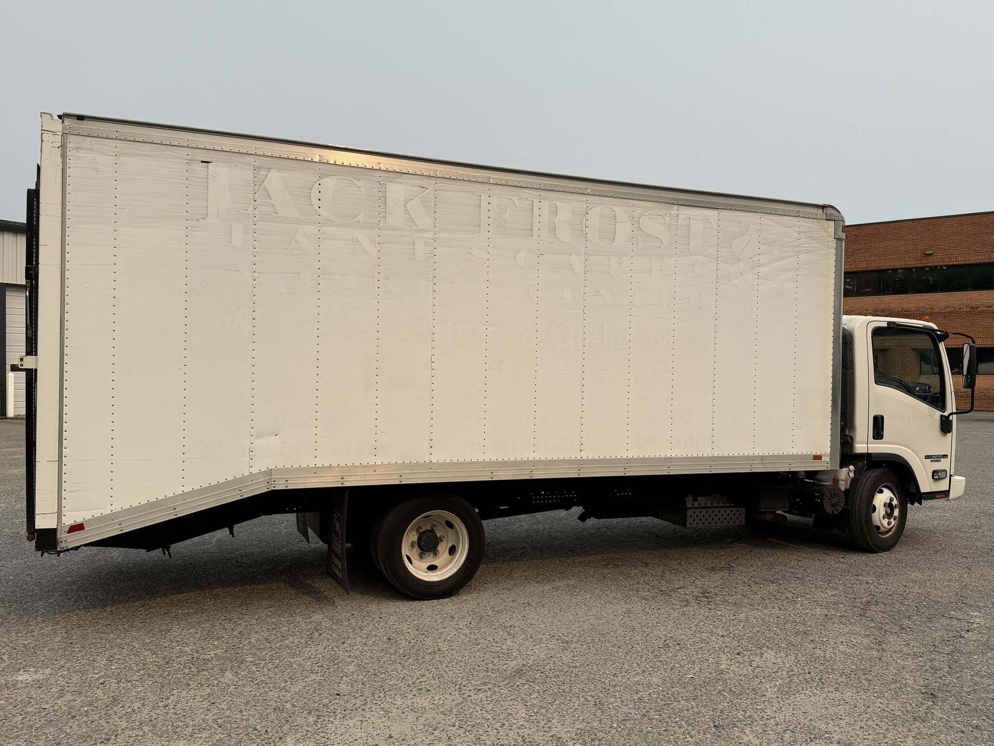 2018 Isuzu NPR HD