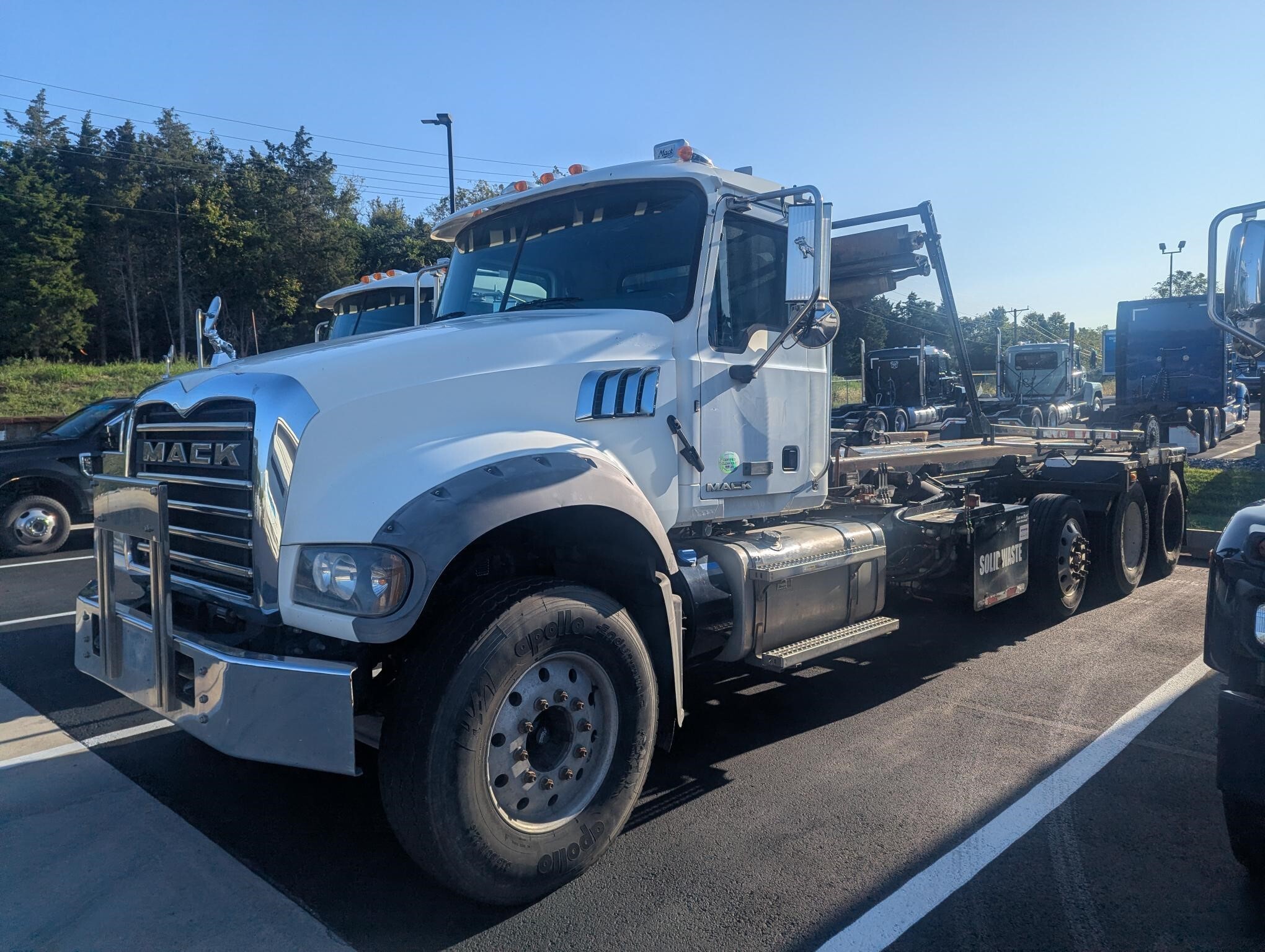2016 Mack GRANITE GU713