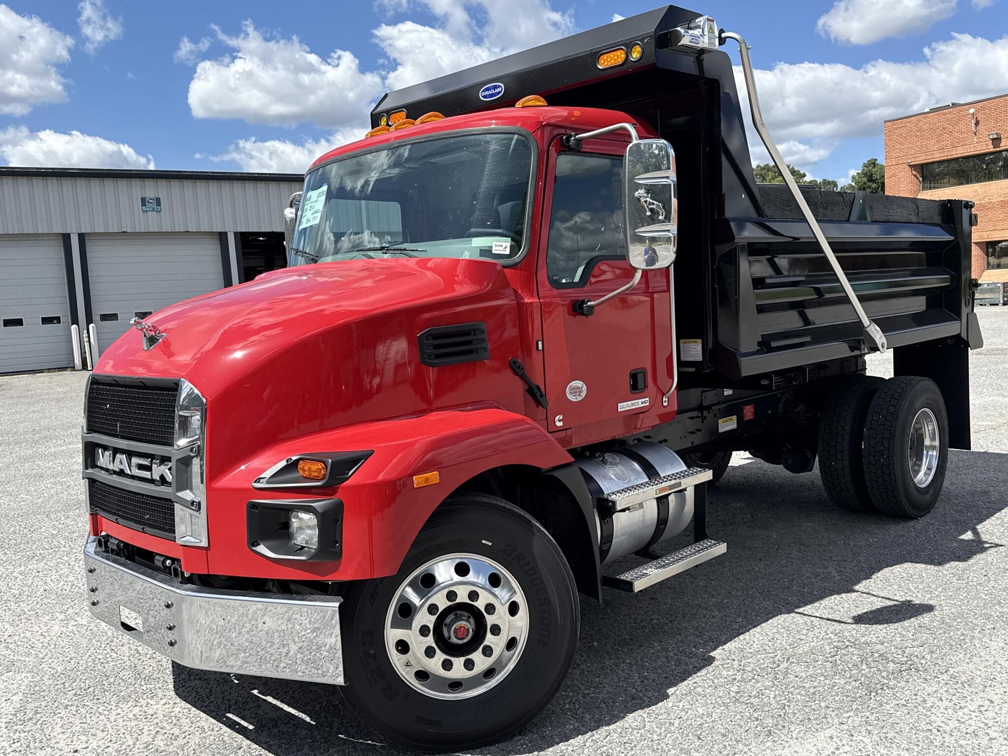 2027 Mack MD6