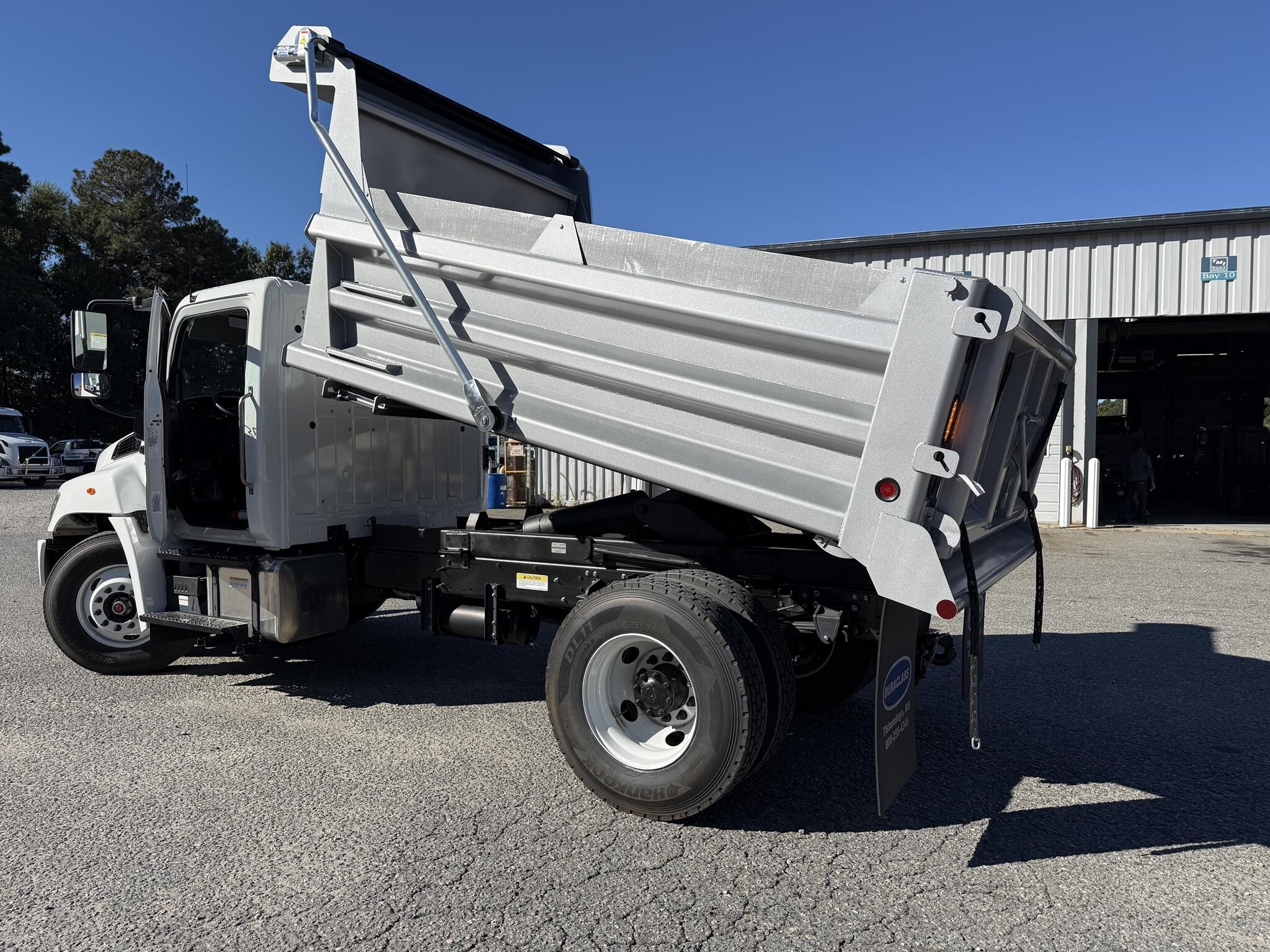 2027 Hino L6