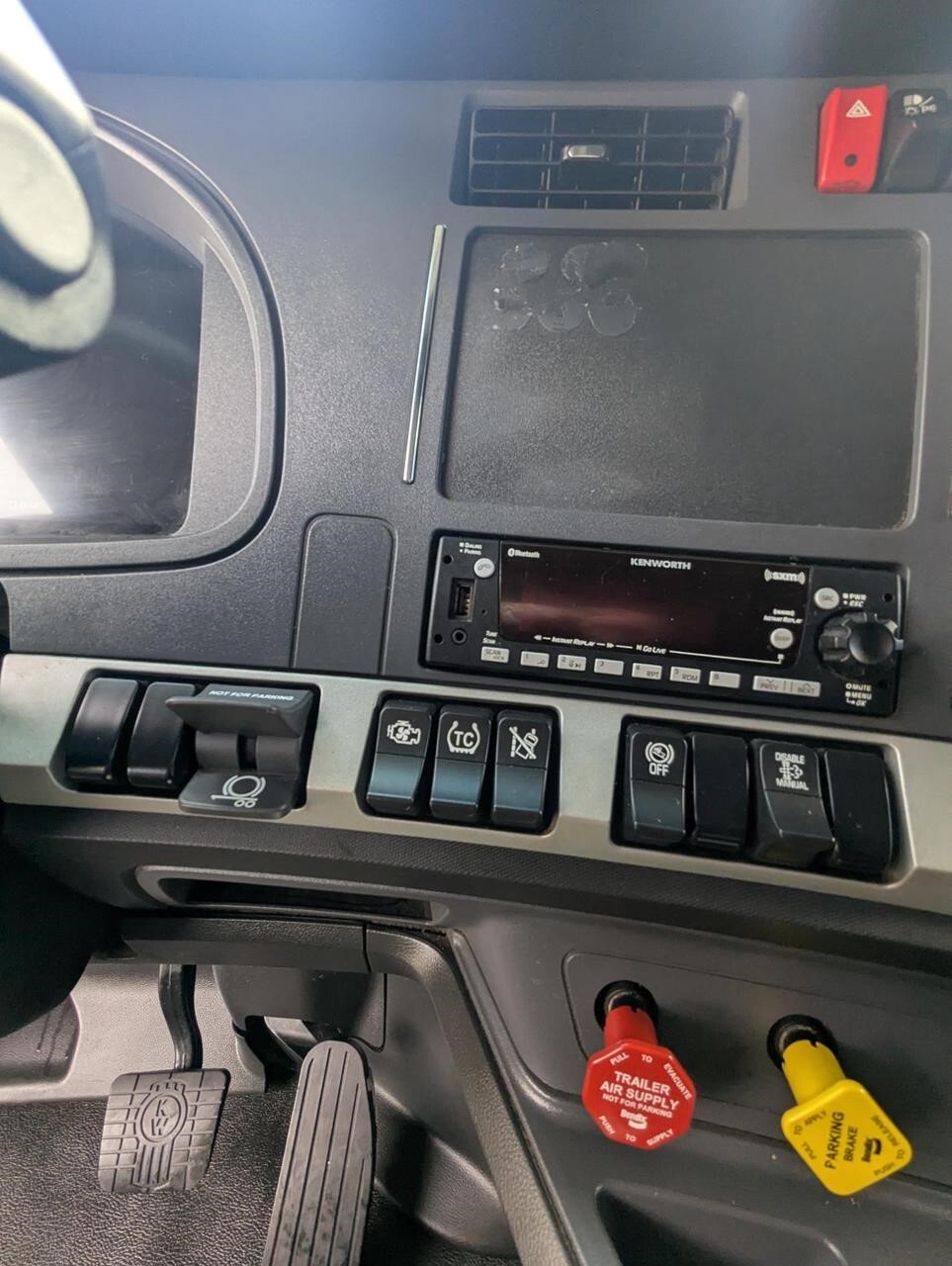 2022 Kenworth T680